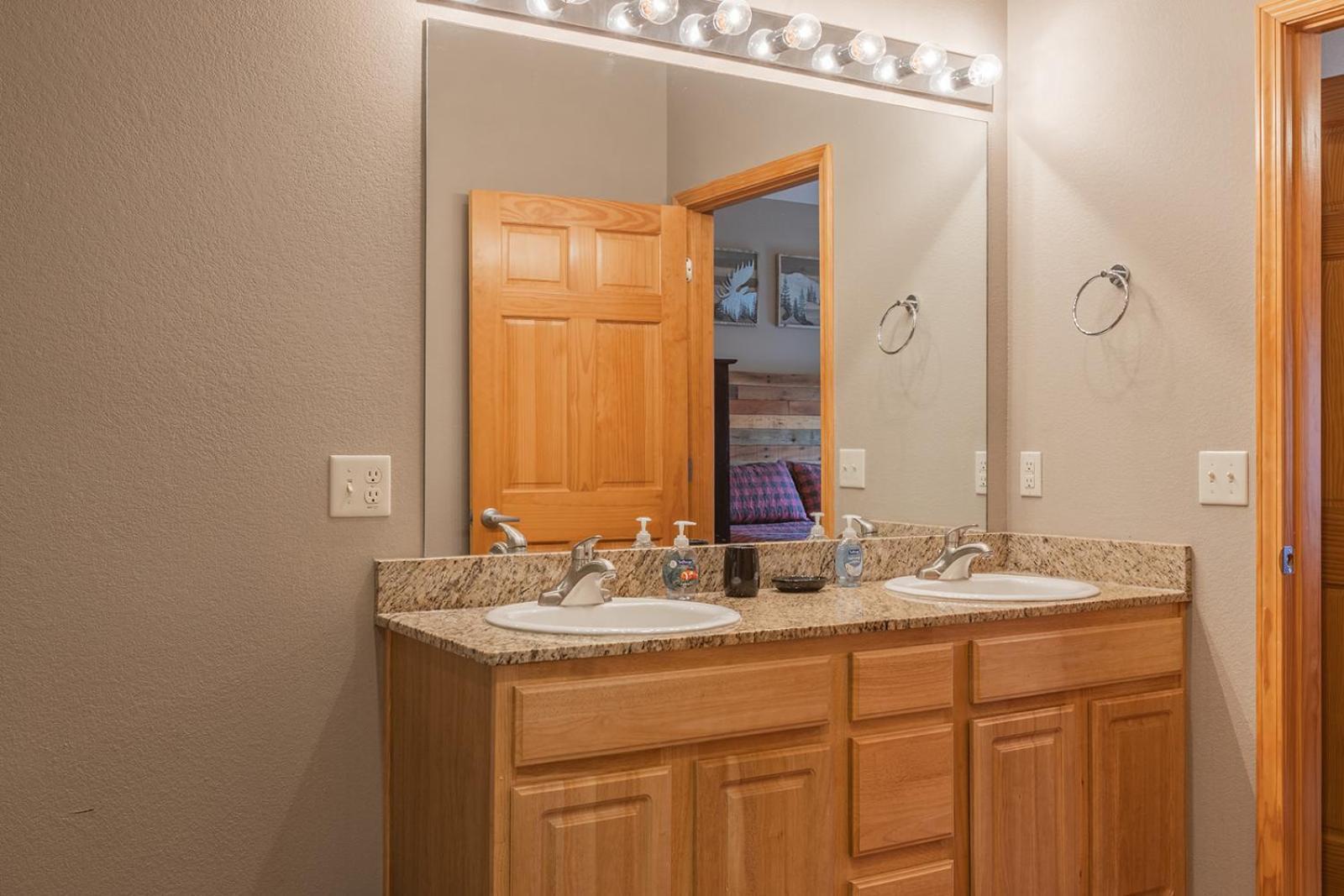#322 Holiday home Branson