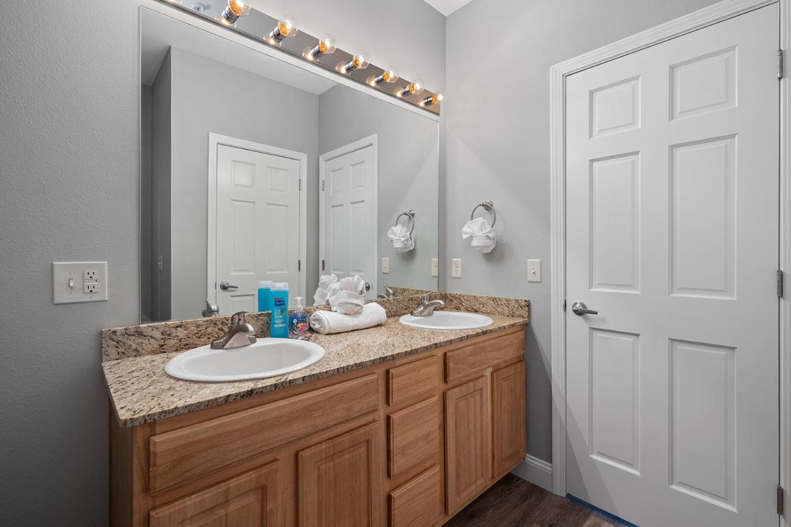 #352 Holiday home Branson