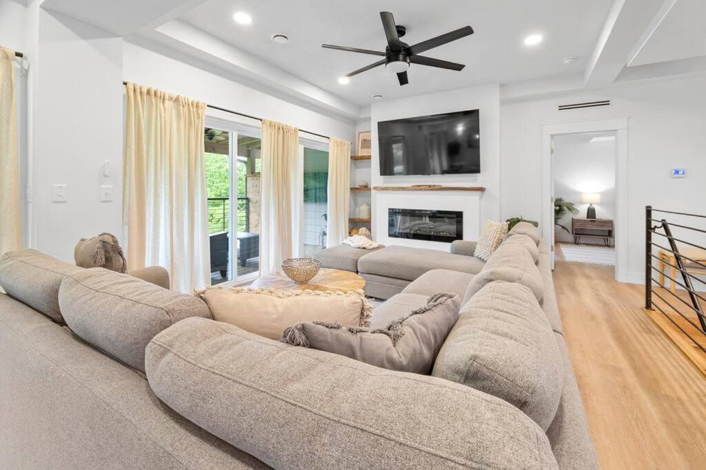 Maia - 109 Ridge Lane