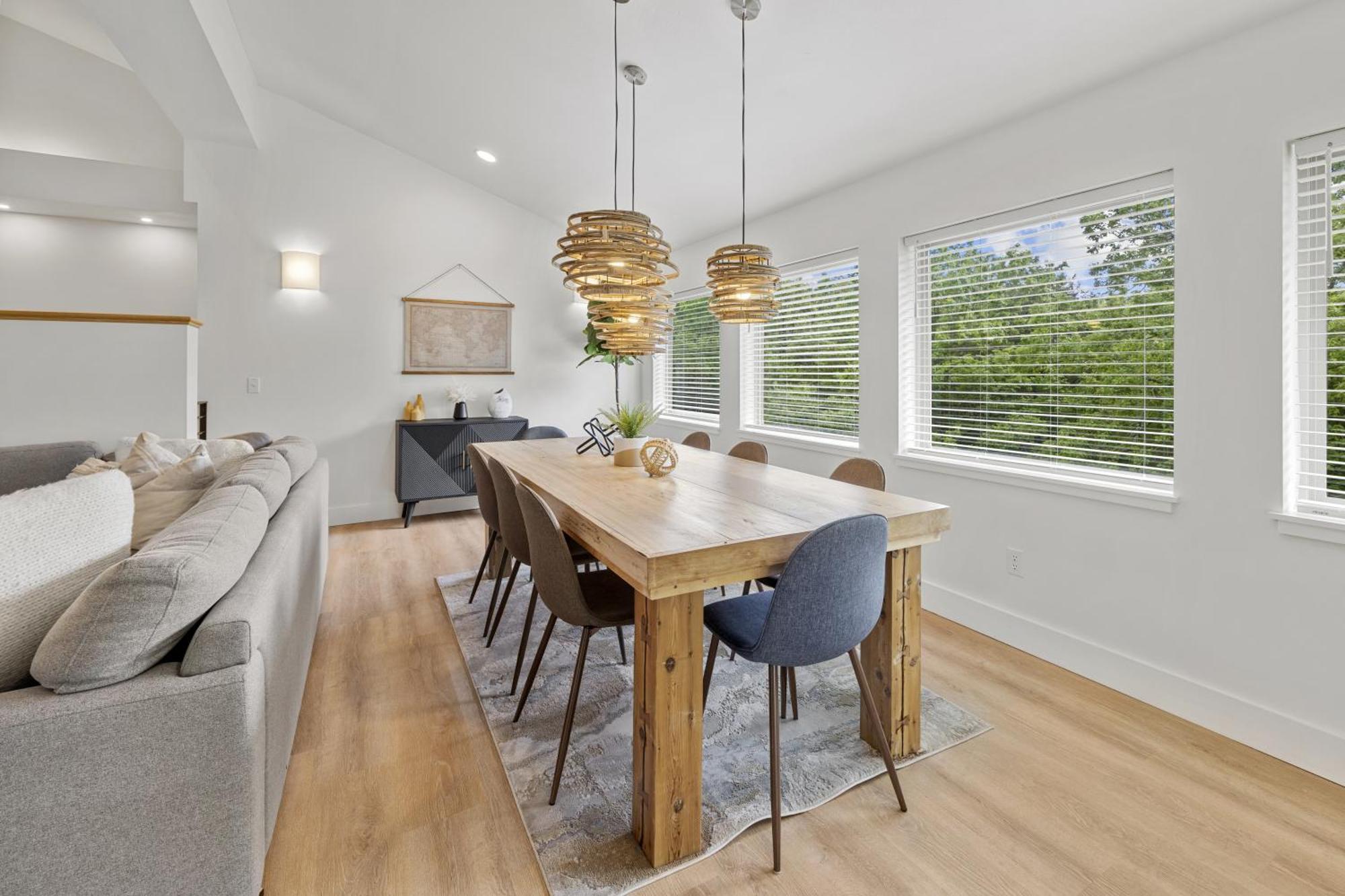 Willow - 99 Ridge Lane