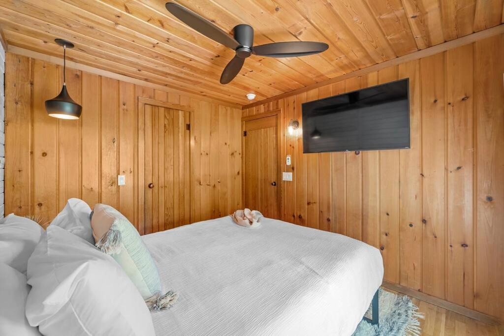 Serenity - 60 Ridge Lane *