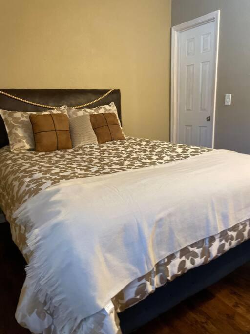 Our Place On Indian Point 1 Bdrm Unit Apartment *