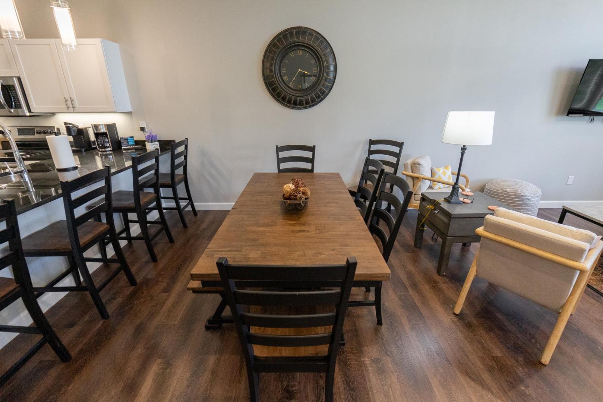 Apartment Dreams2reality New Build! Luxury 3br/3ba ~ Vaulted Ceilings ~ Amenities ~ Free Tickets Included Branson