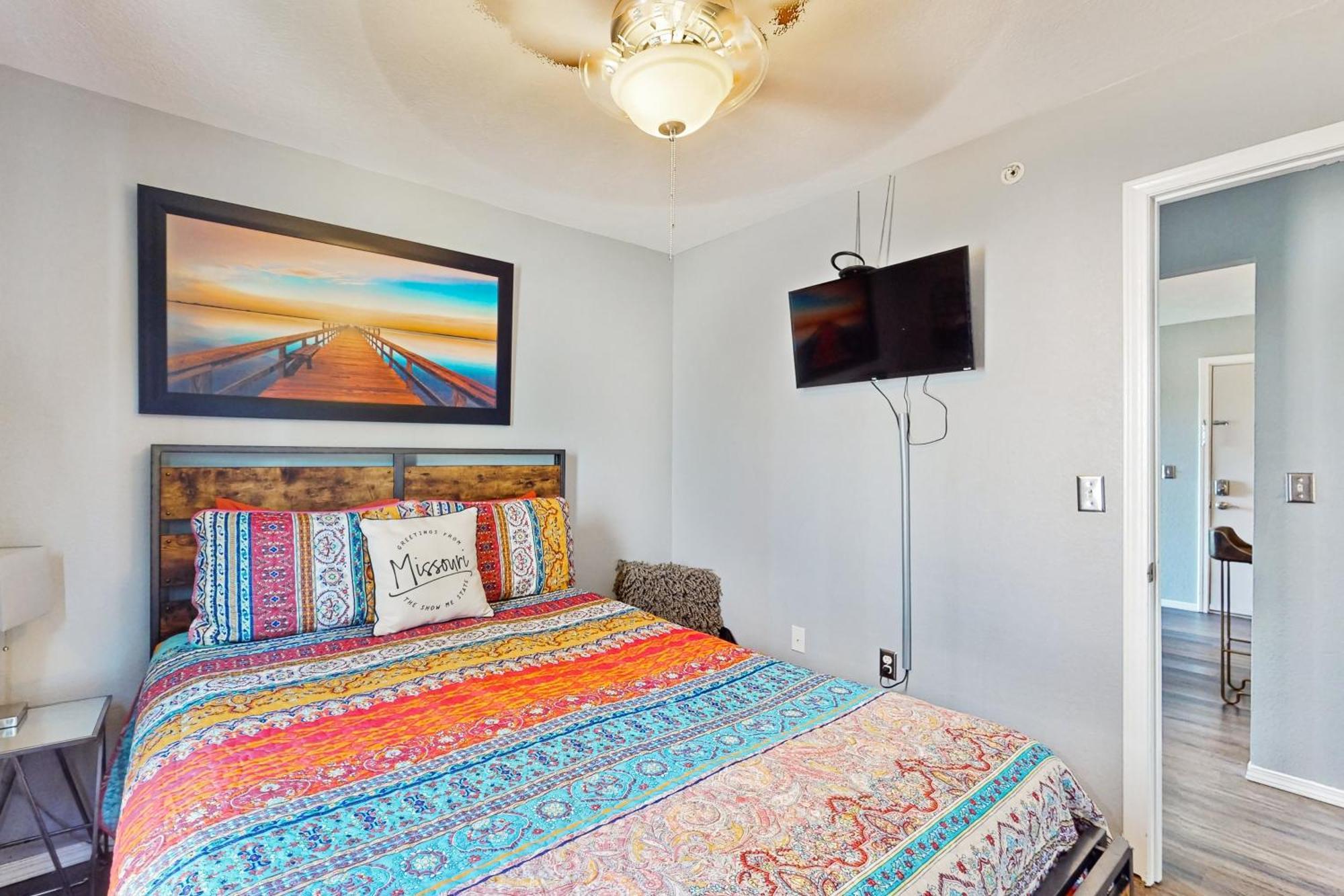 Making Memories - Unit 1 Apartment *