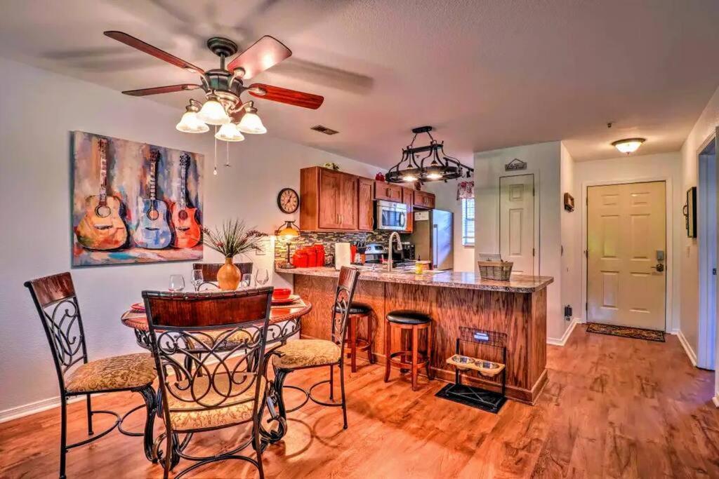 Experience Euphoria At Branson's Fall Creek Apartment
