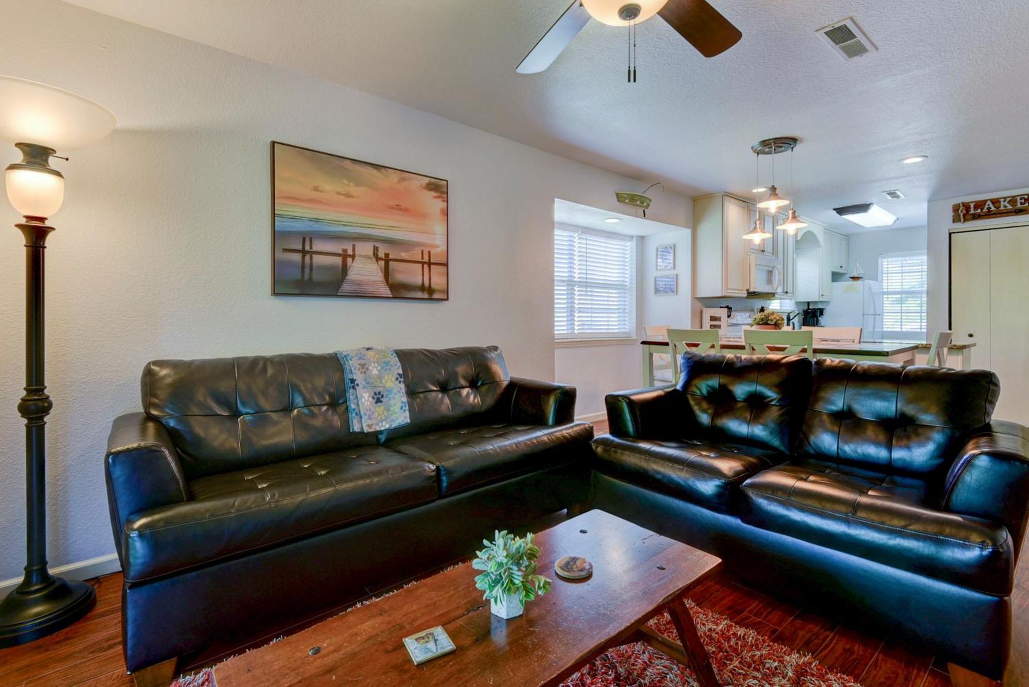 Apartment Beautiful Getaway-next To Silver Dollar &tablerock-family Amenities *