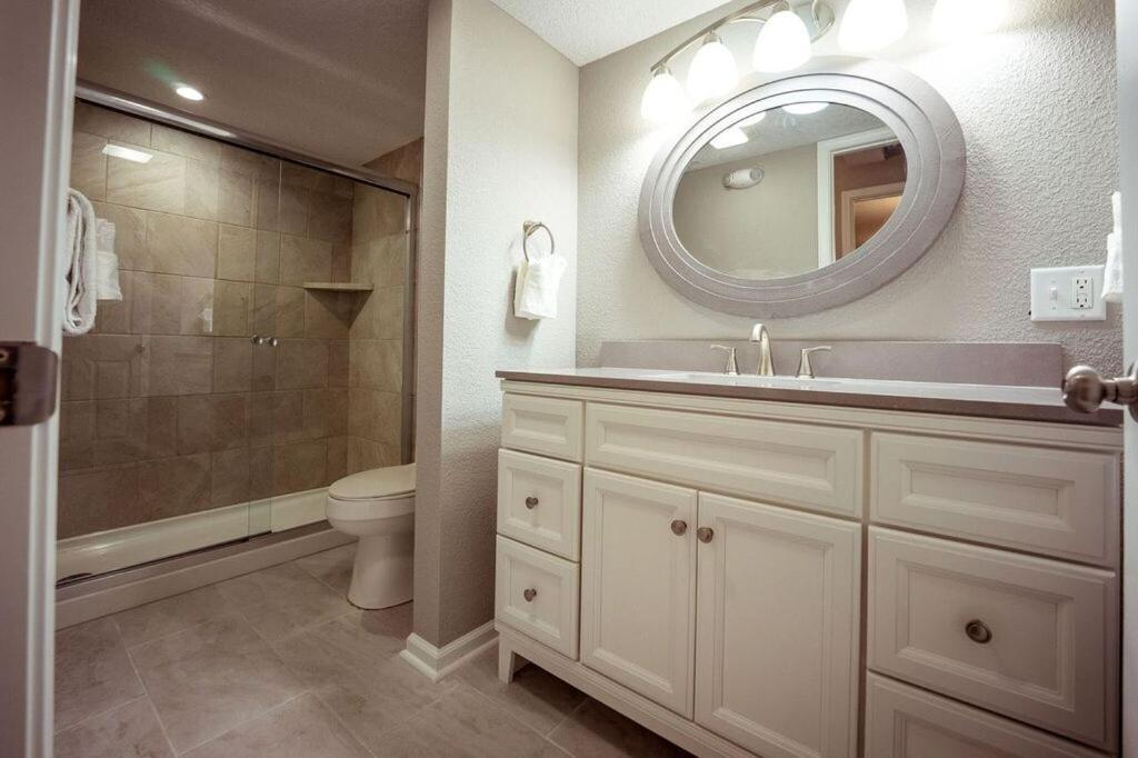 King And Apartment Branson