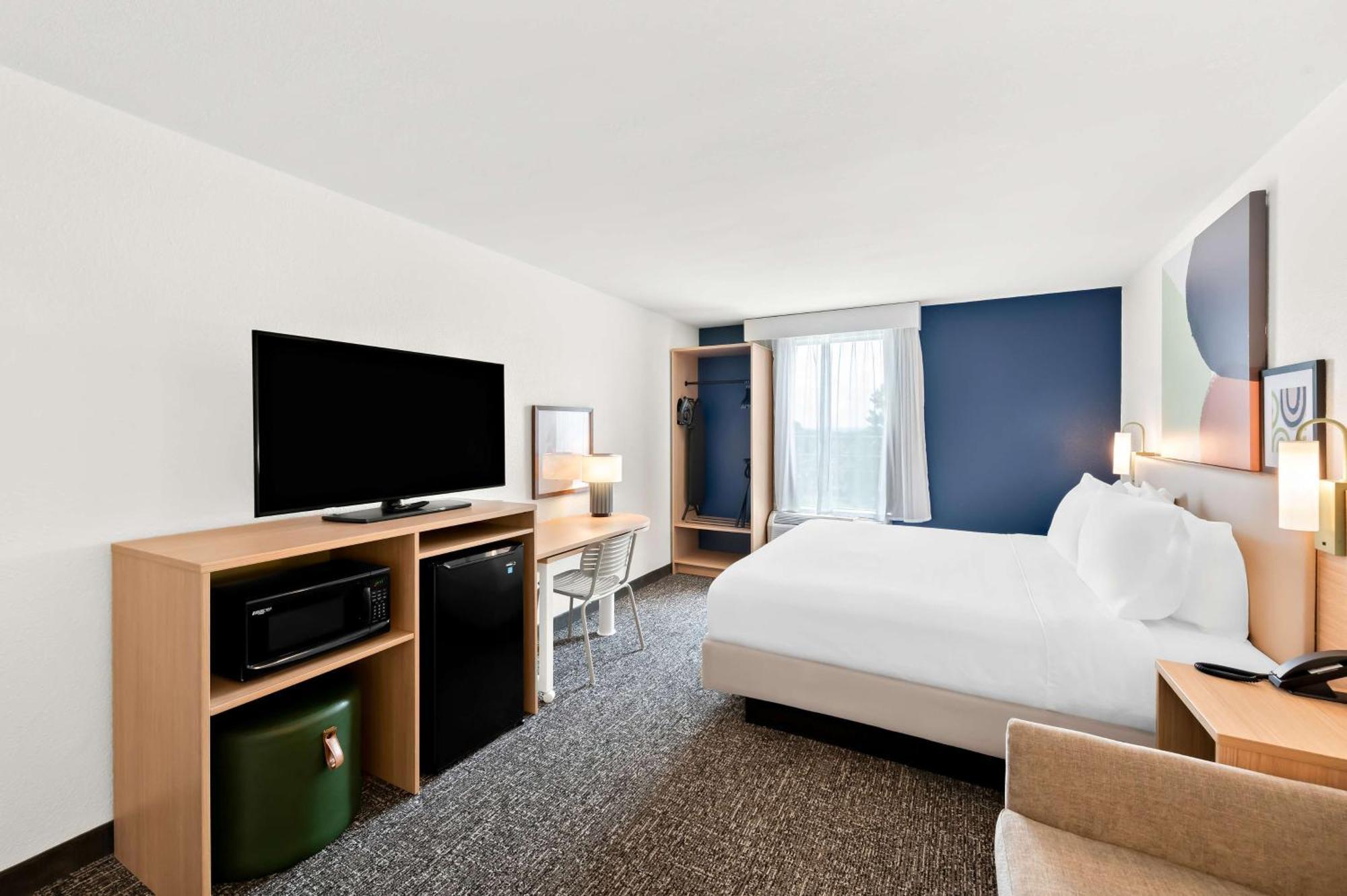 Spark By Hilton Meadows Hotel Branson