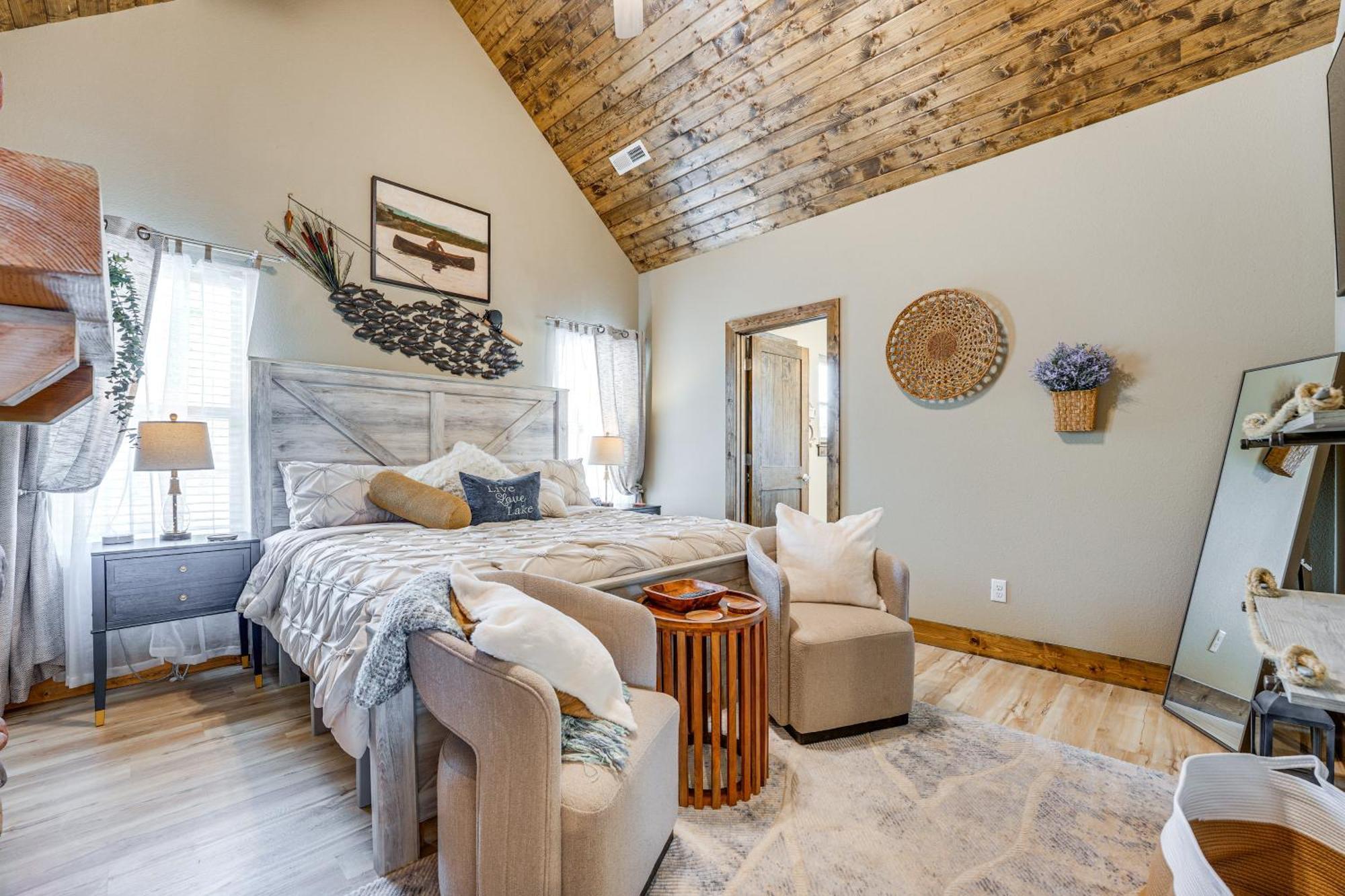 Log Near Silver Dollar And Lake! Holiday home Branson