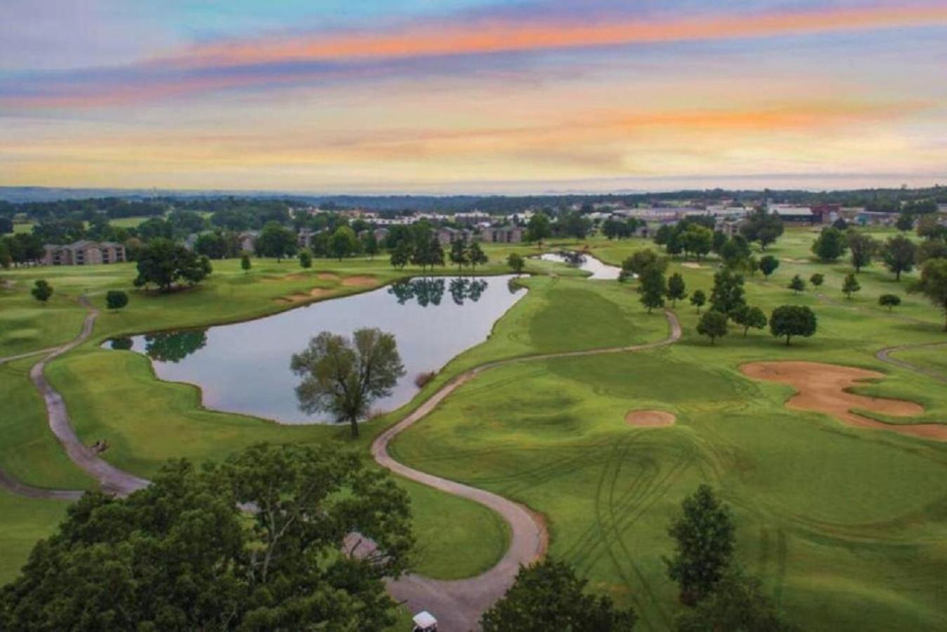 Enjoy Has To Offer In 2bd Vacation Perfect For Families Branson