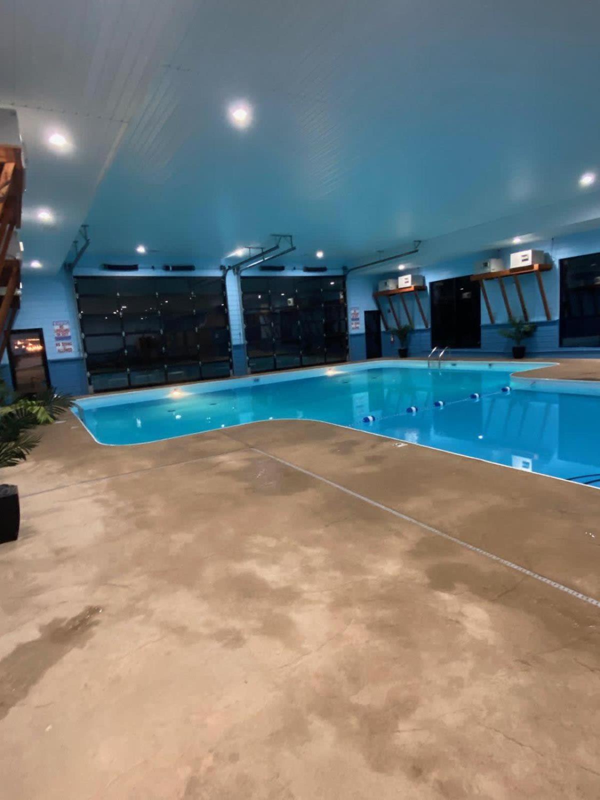 Holiday home Journey's Remedy -lake View Sleeps 30 Branson