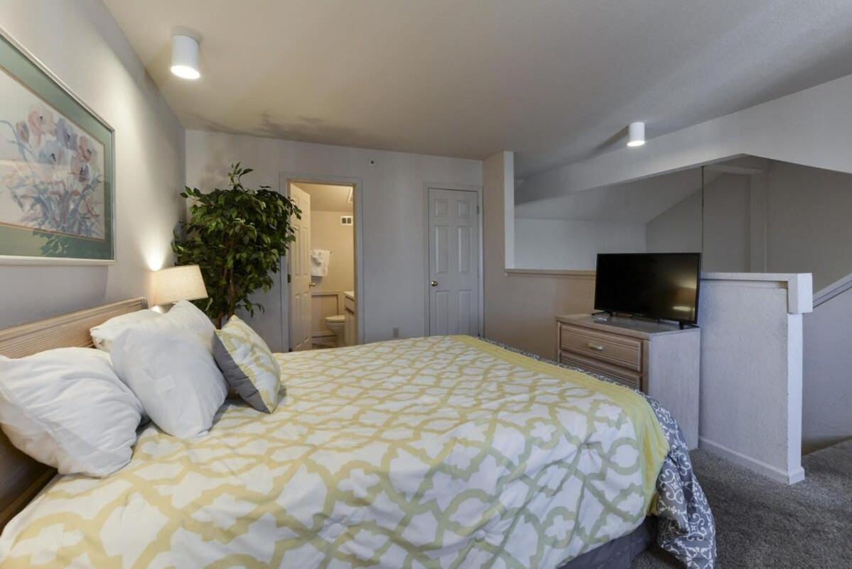 Bella Restare - Amenities Walking Distance * Branson