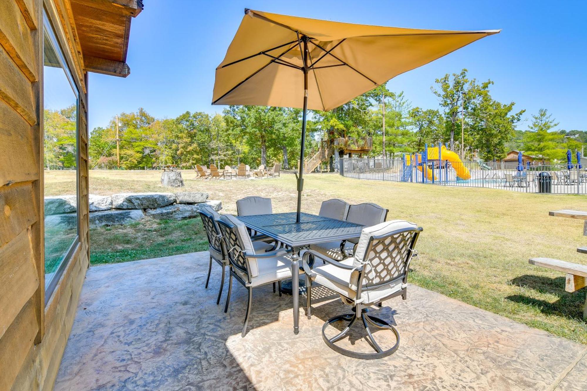 Table Rock With Boat Slip, Near 76 Strip! Holiday home