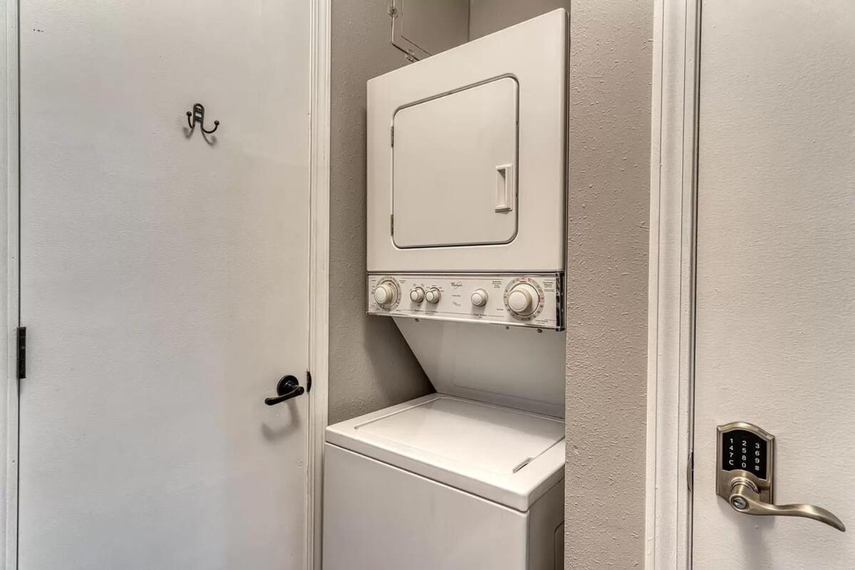 Highland Pointe - Amenities & Hot Tub Holiday home Branson