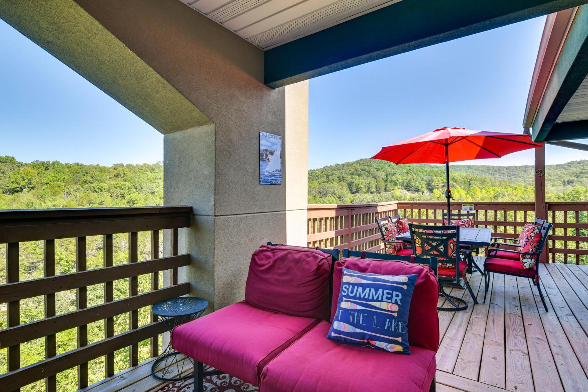 Apartment With Views By Silver Dollar