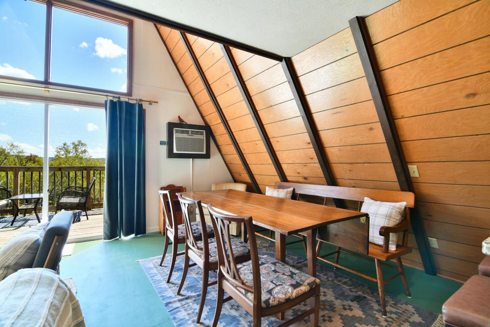 A-frame Of Mind In The Ozarks Holiday home Branson