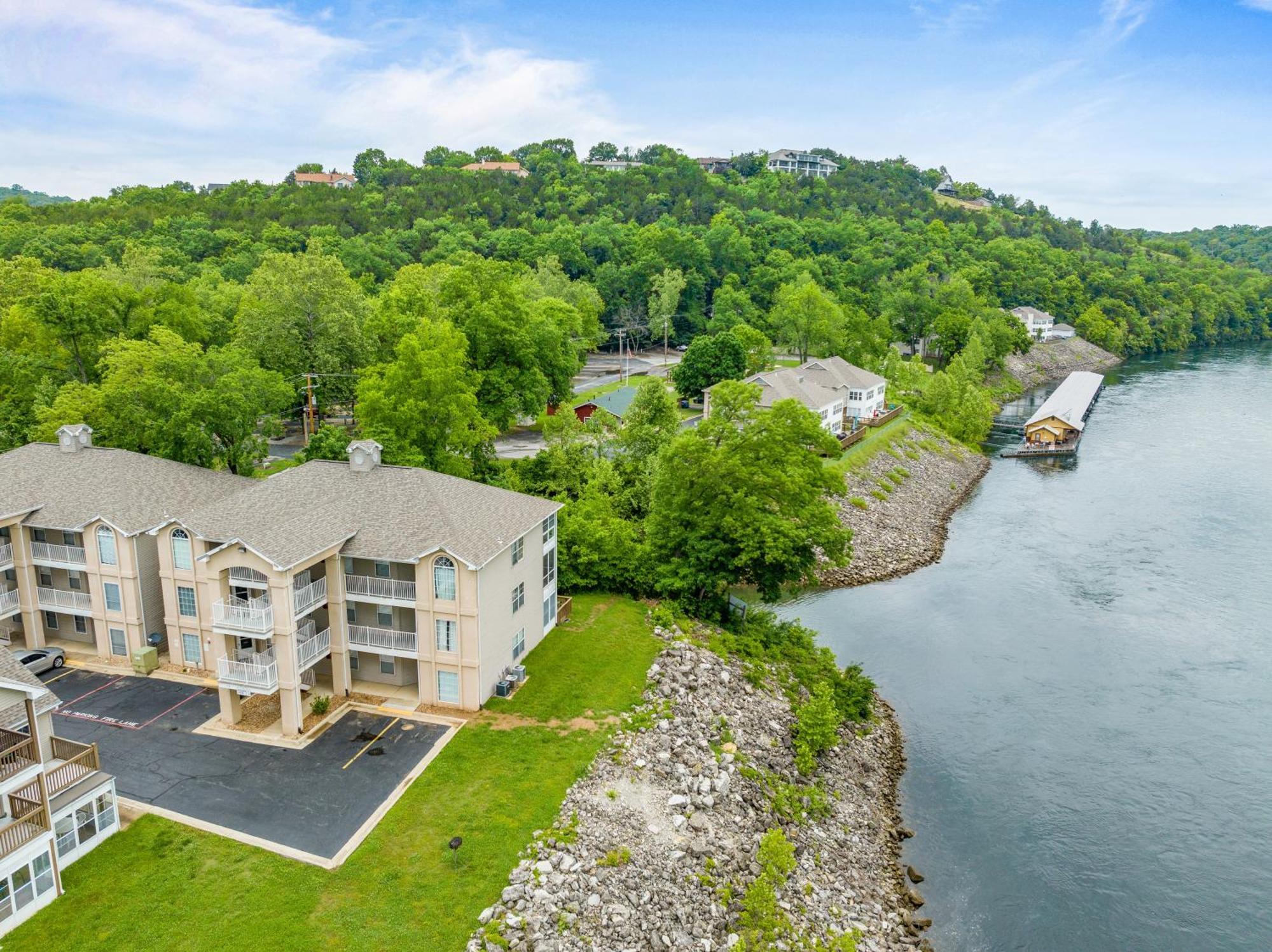 Apartment Taneycomo