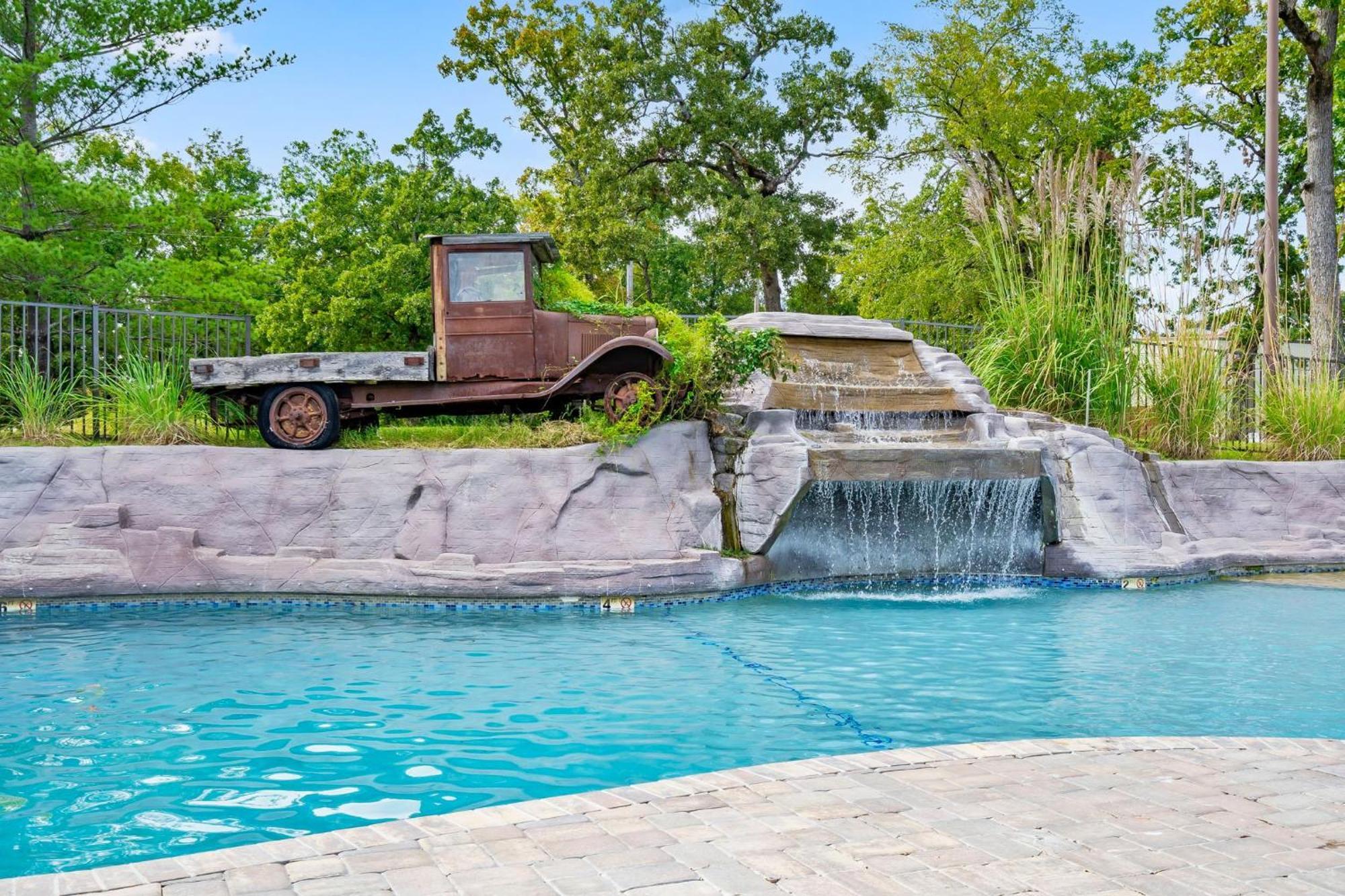 Finns And Family Lodge Branson
