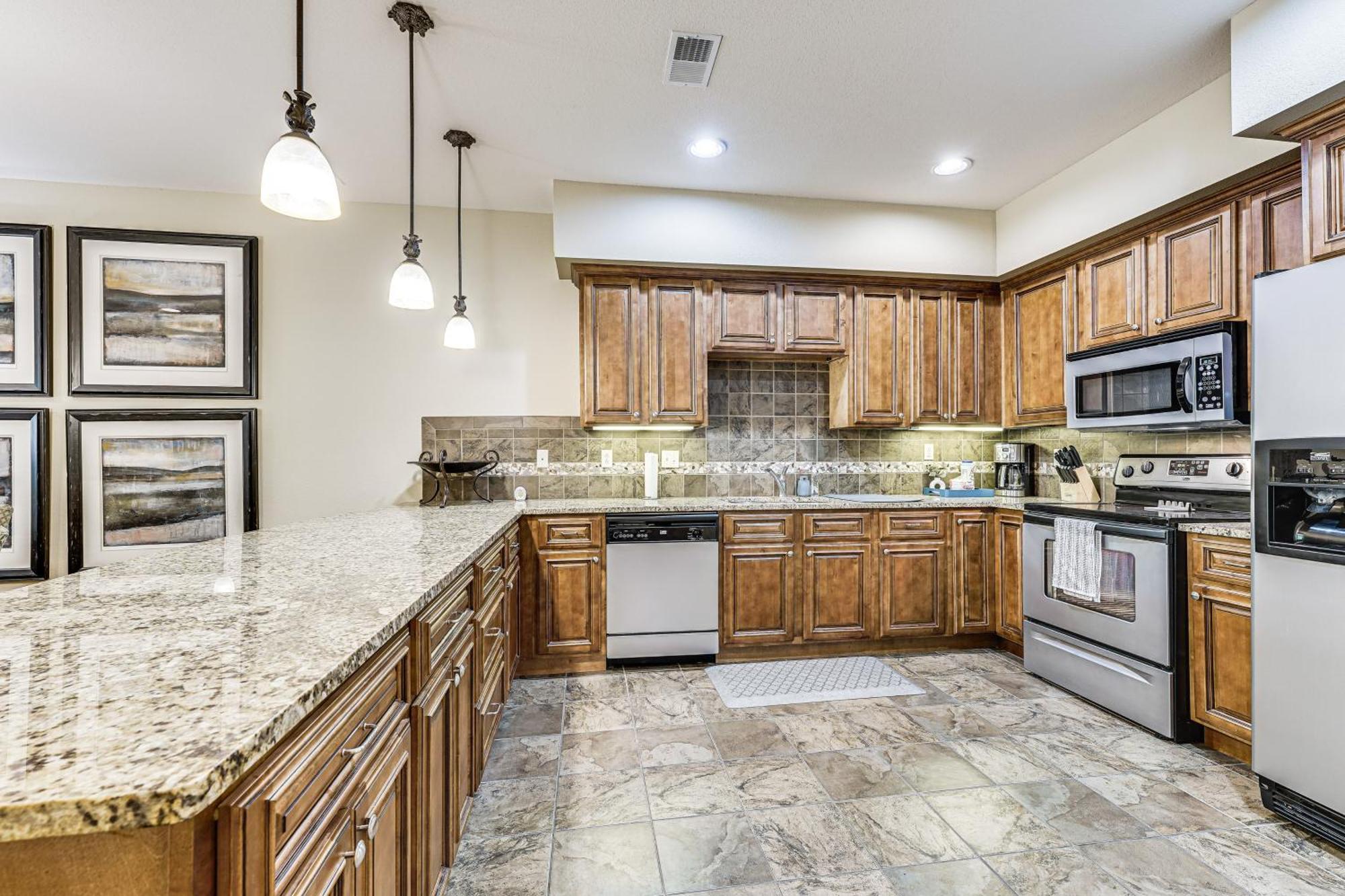 Quiet With Patio 3 Mi To Dtwn Branson! *