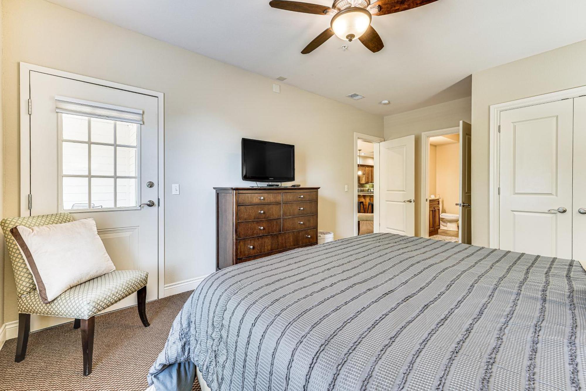Quiet With Patio 3 Mi To Dtwn Branson! Apartment *