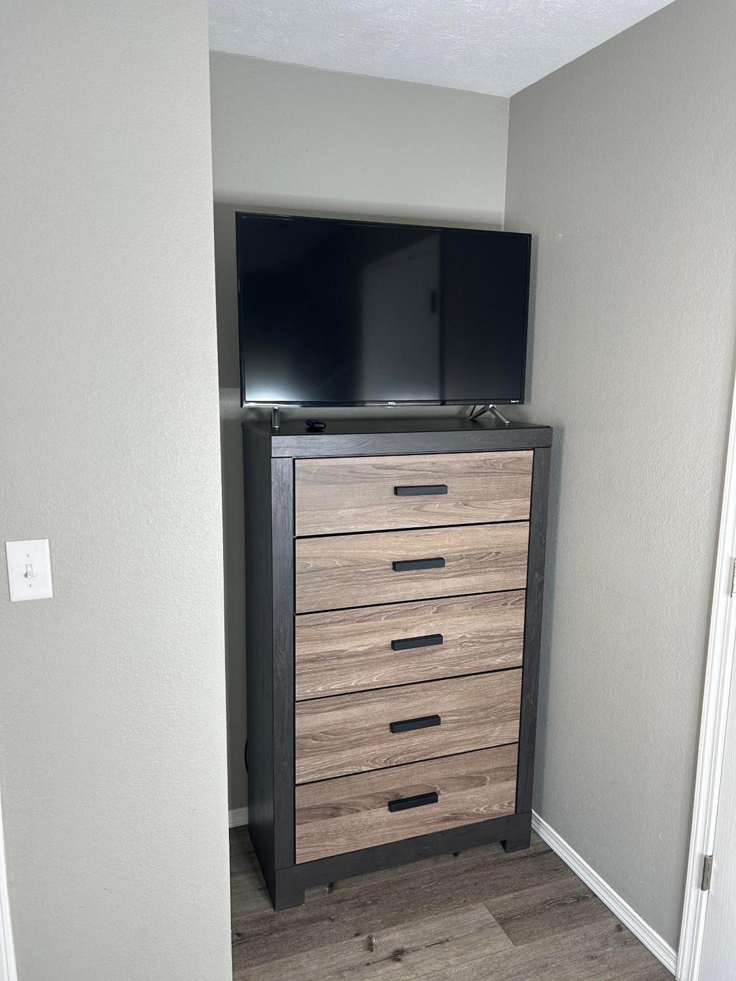 Apartment Cozy With No Stairs, And Arcades! 5 Beds Branson