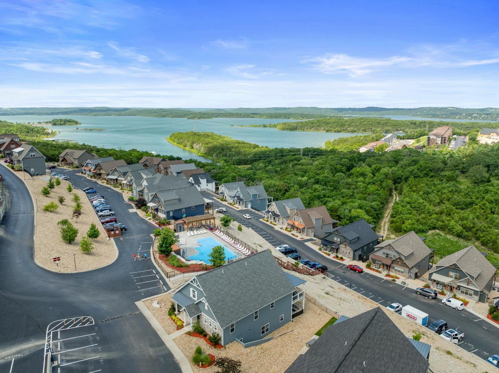 Cc115- Lakeside Landing Holiday home