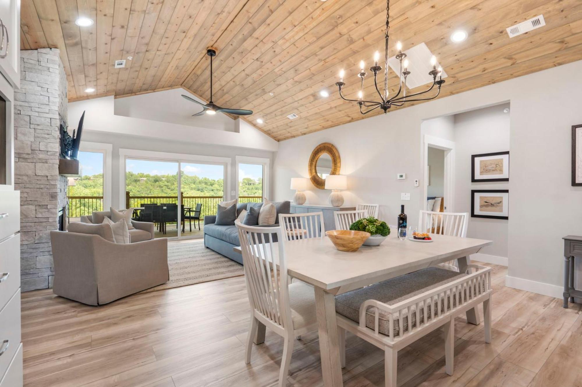 Holiday home Private Hot Tub, New In Trophy Run, Cmty Outdoor Pool, Free Daily Tickets To Local Attractions! *