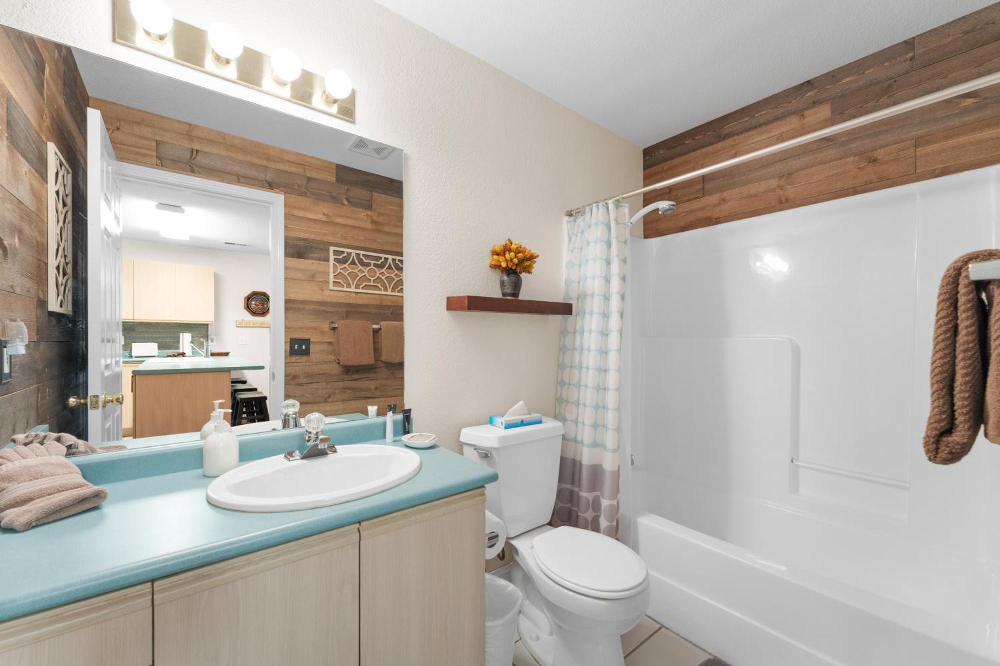 Clearwater Apartment *