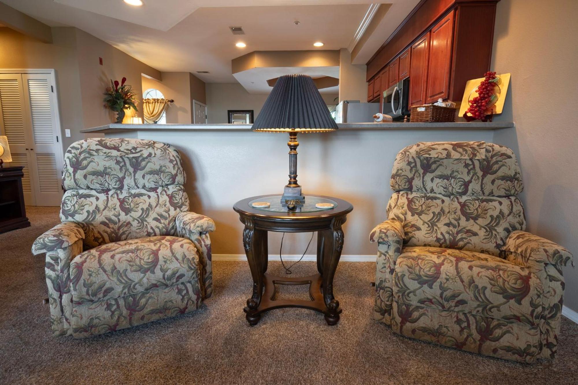 Golf View - Elevator - - Free Attraction Tickets -l7-5 Apartment *
