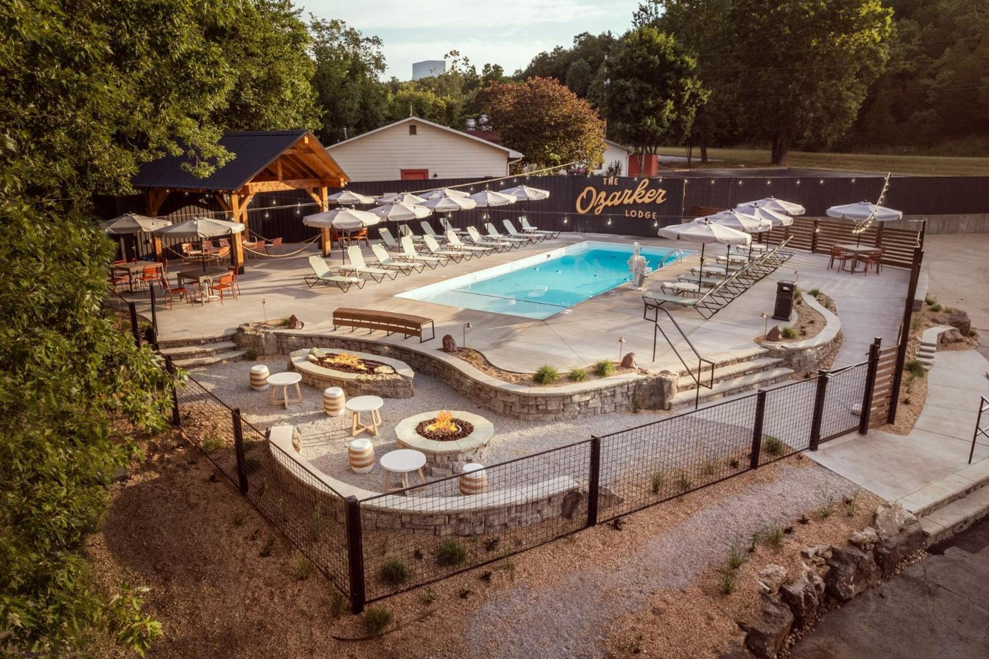 The Ozarker Motel 4*