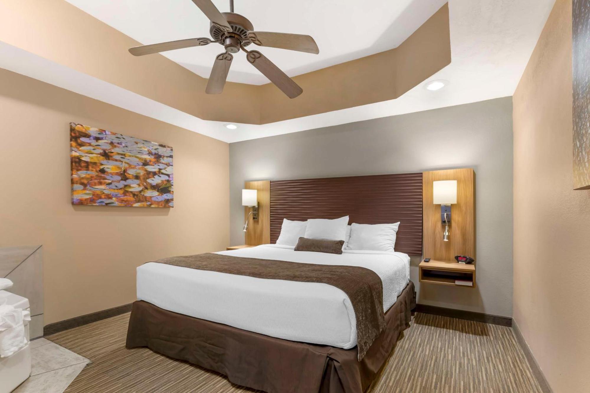 Hotel Western Landing View & Branson