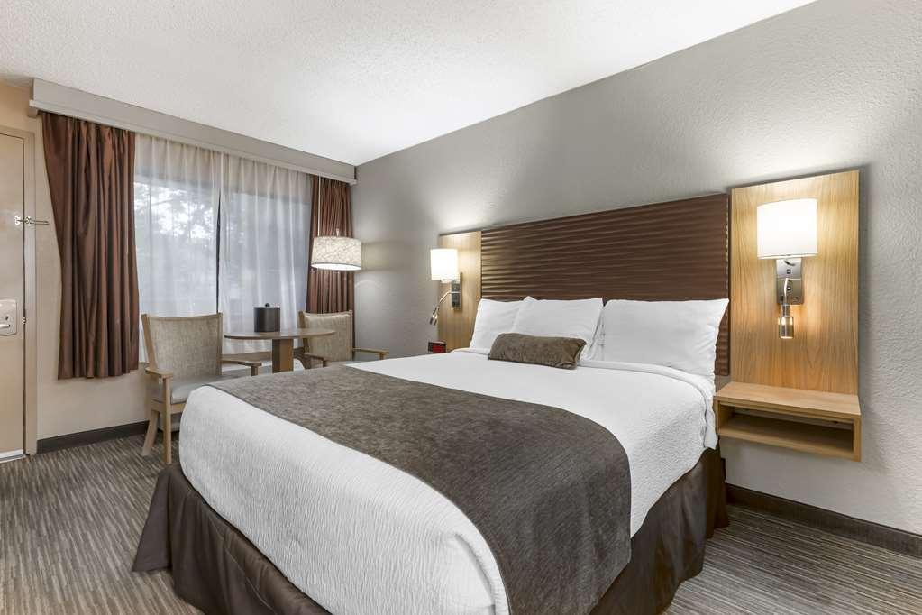 Western Landing View & Hotel 3*