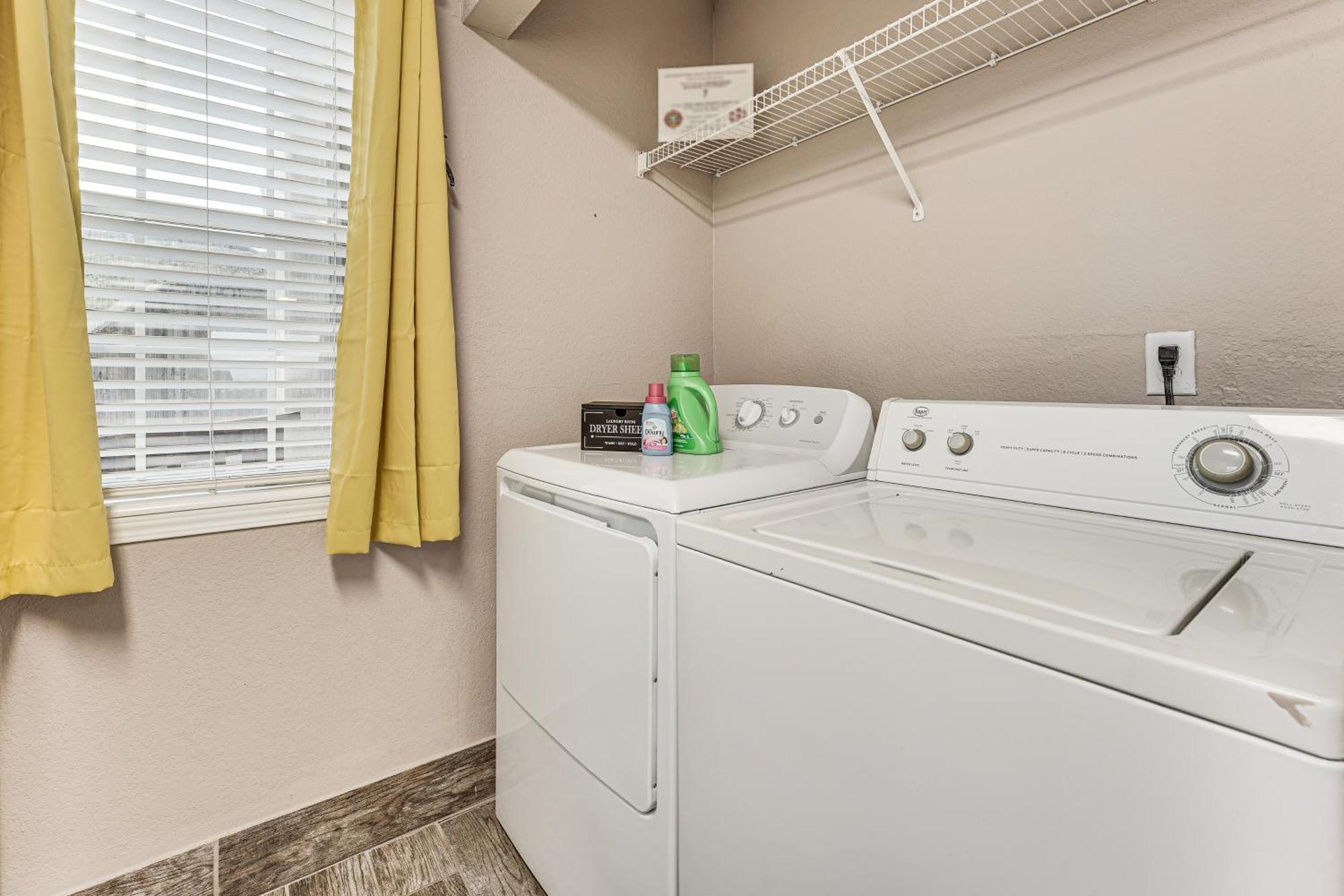 Apartment With View 1 Mi To Silver Dollar City!
