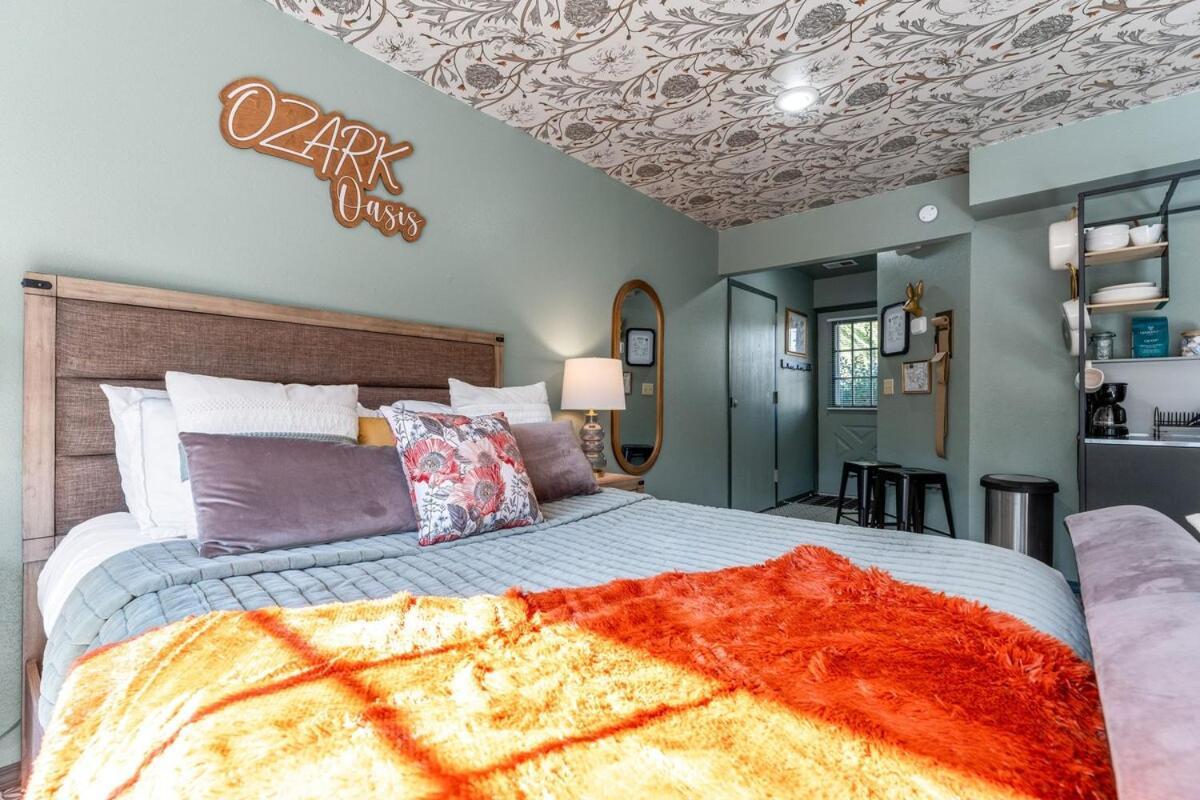 Apartment Walk-in W Patio, Pets Ok! Branson