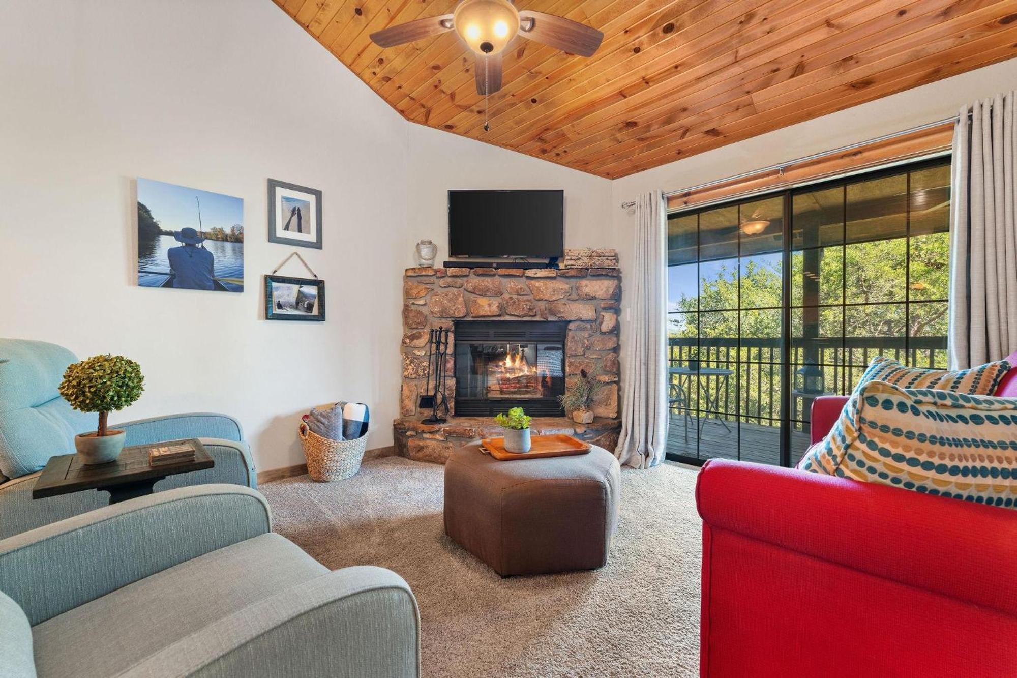 2br Village At Indian Point 811 Near Sdc-free Tickets Daily Up To $500 Value Branson