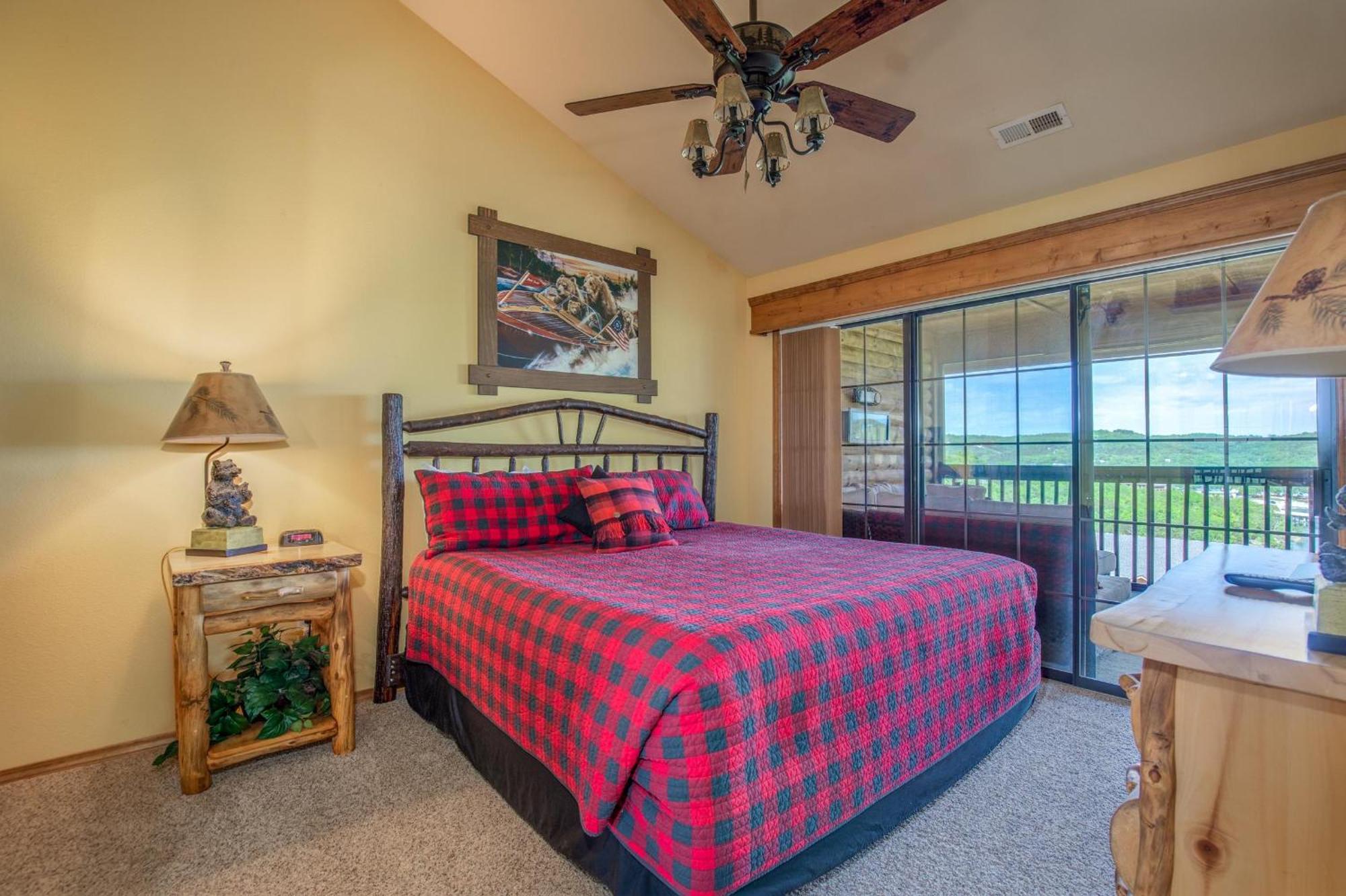2br Village At Indian Point 1312 Near Sdc - Free Tickets Daily Up To $500 Holiday home Branson