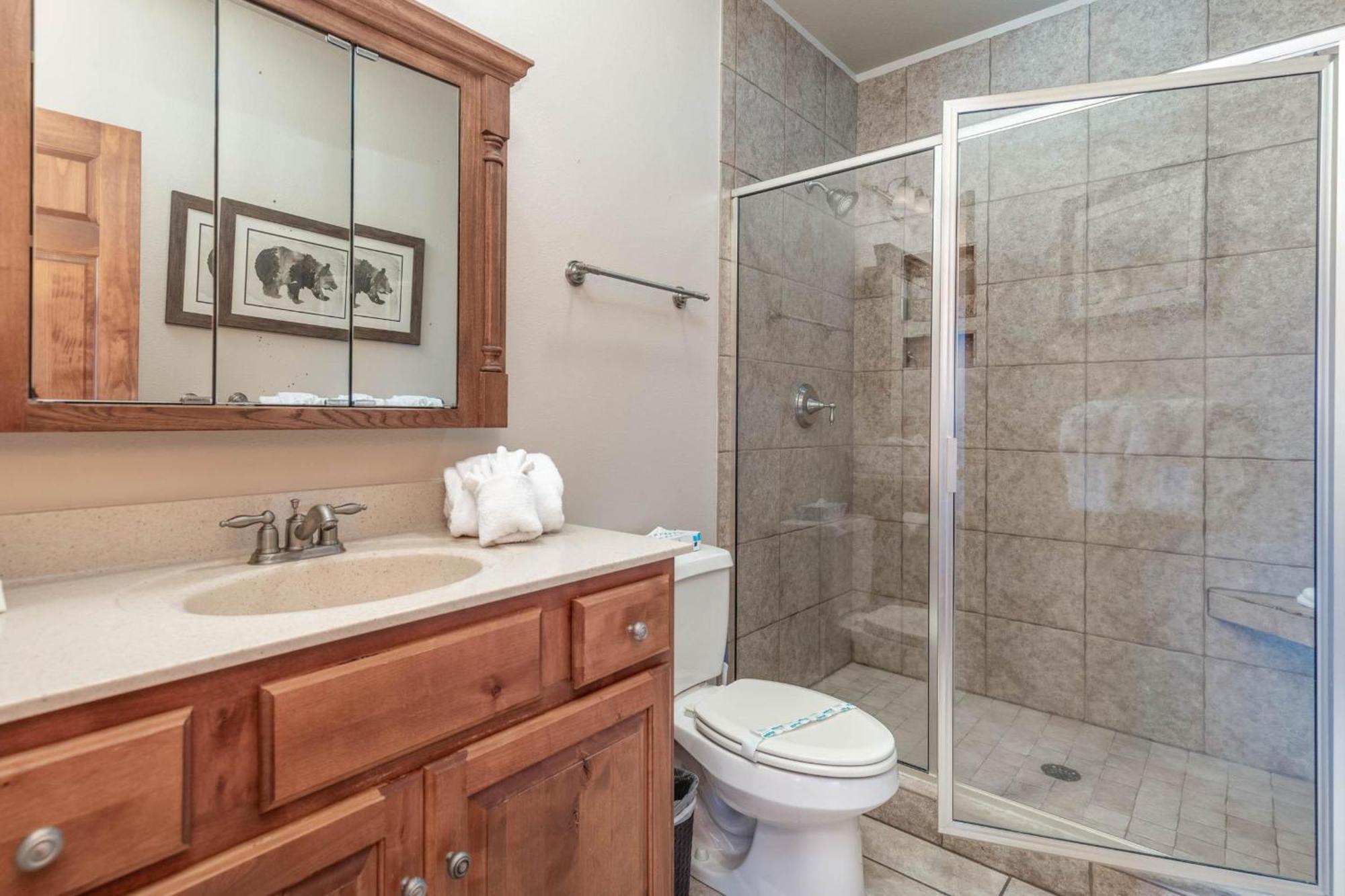 2br Village At Indian Point 1604 Near Sdc - Free Tickets Daily Up To $500 * Branson