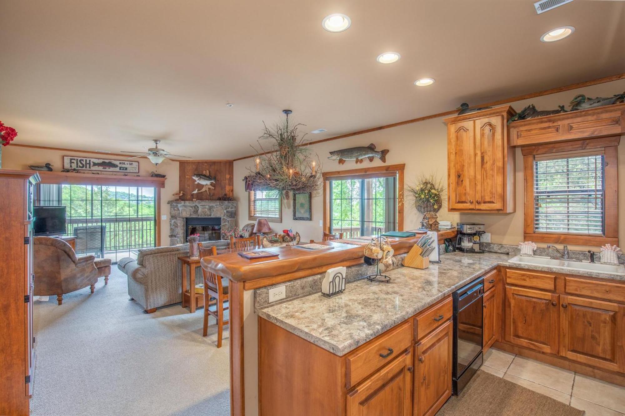 Holiday home 2br Village At Indian Point 1908 Near Sdc - Free Tickets Daily Up To $500 Branson