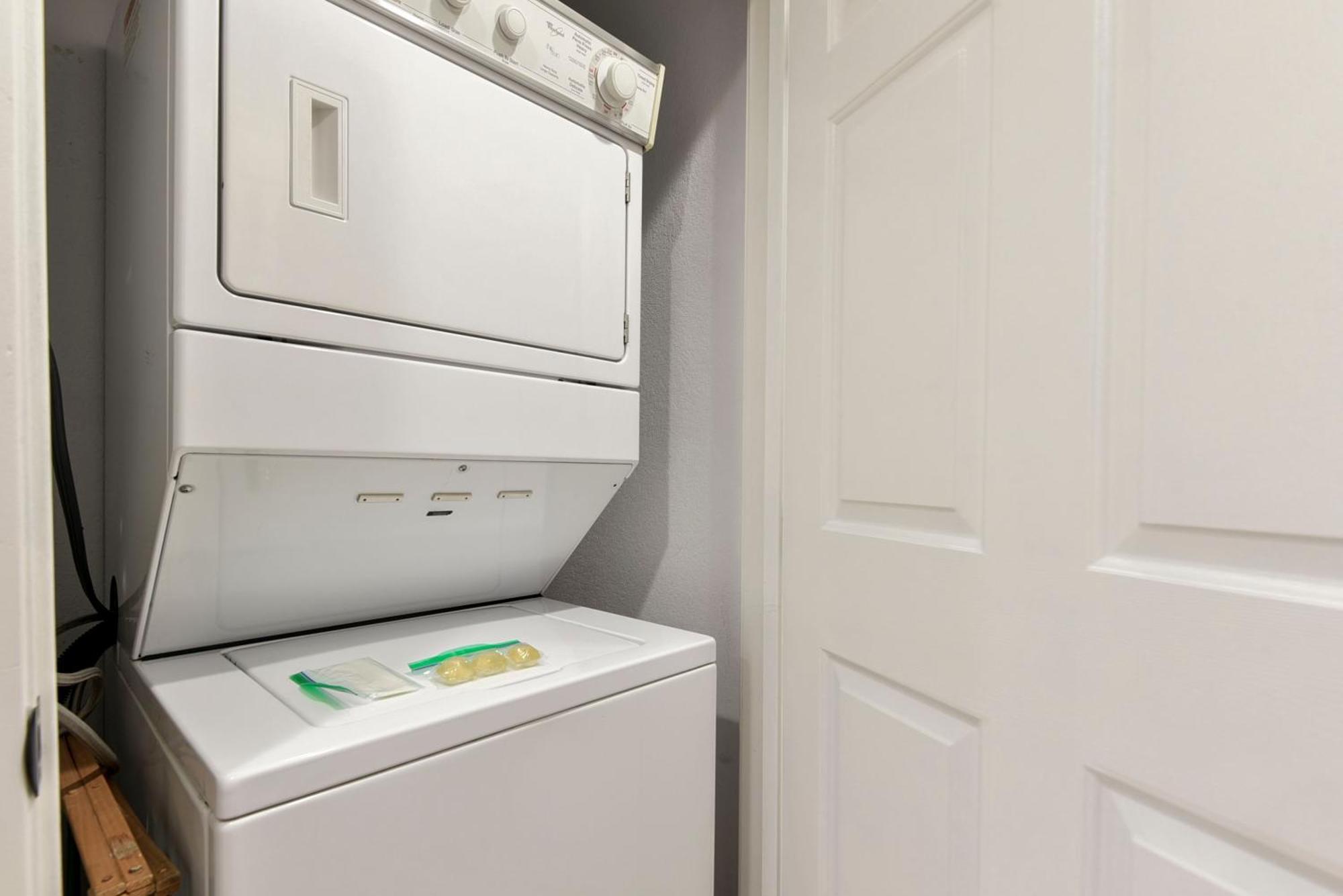 Luxurious At Hills - Beautifully Updated And Affordable - Family Amenities - No Steps Branson
