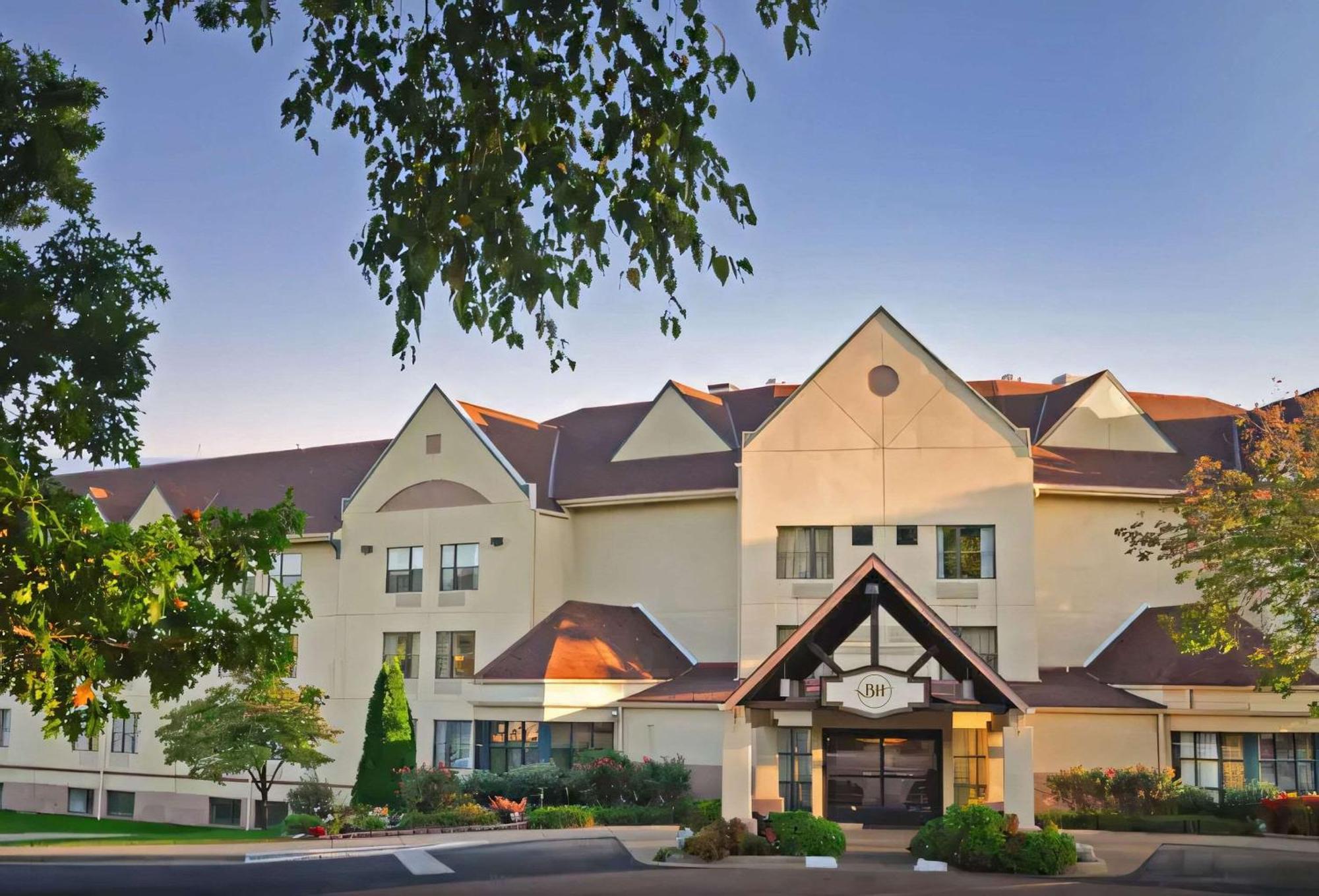 Hotel Hillside Branson