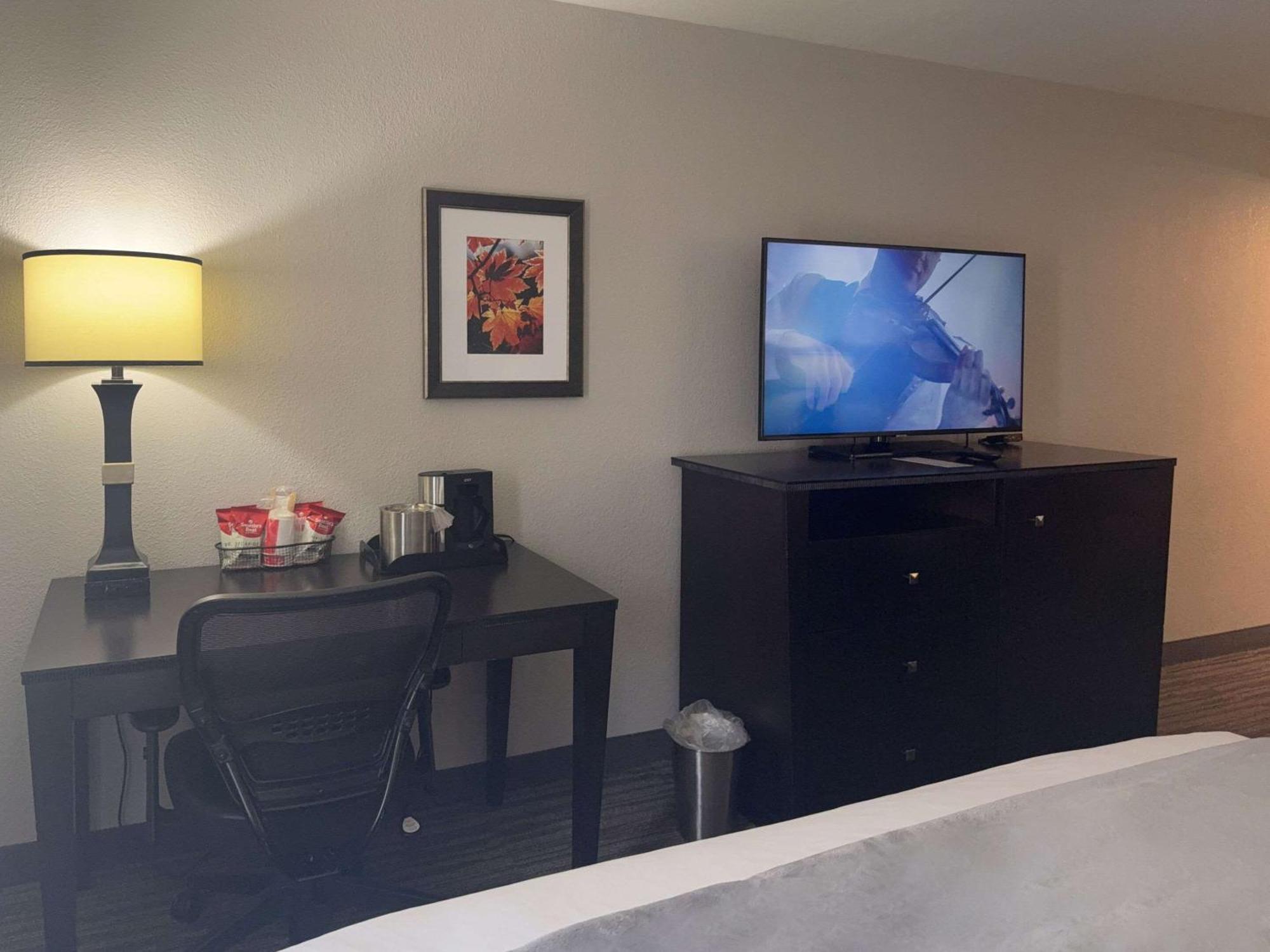 Hotel Hillside Branson