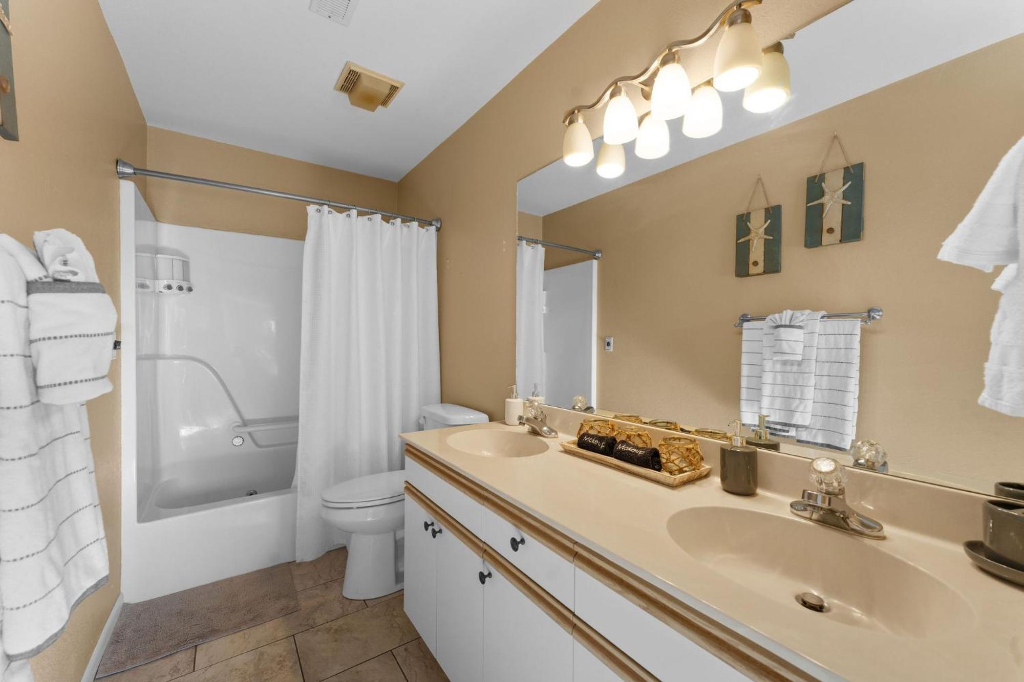 Aparthotel Cozy Top Floor 2Br Condo With View And Amenities!! Branson