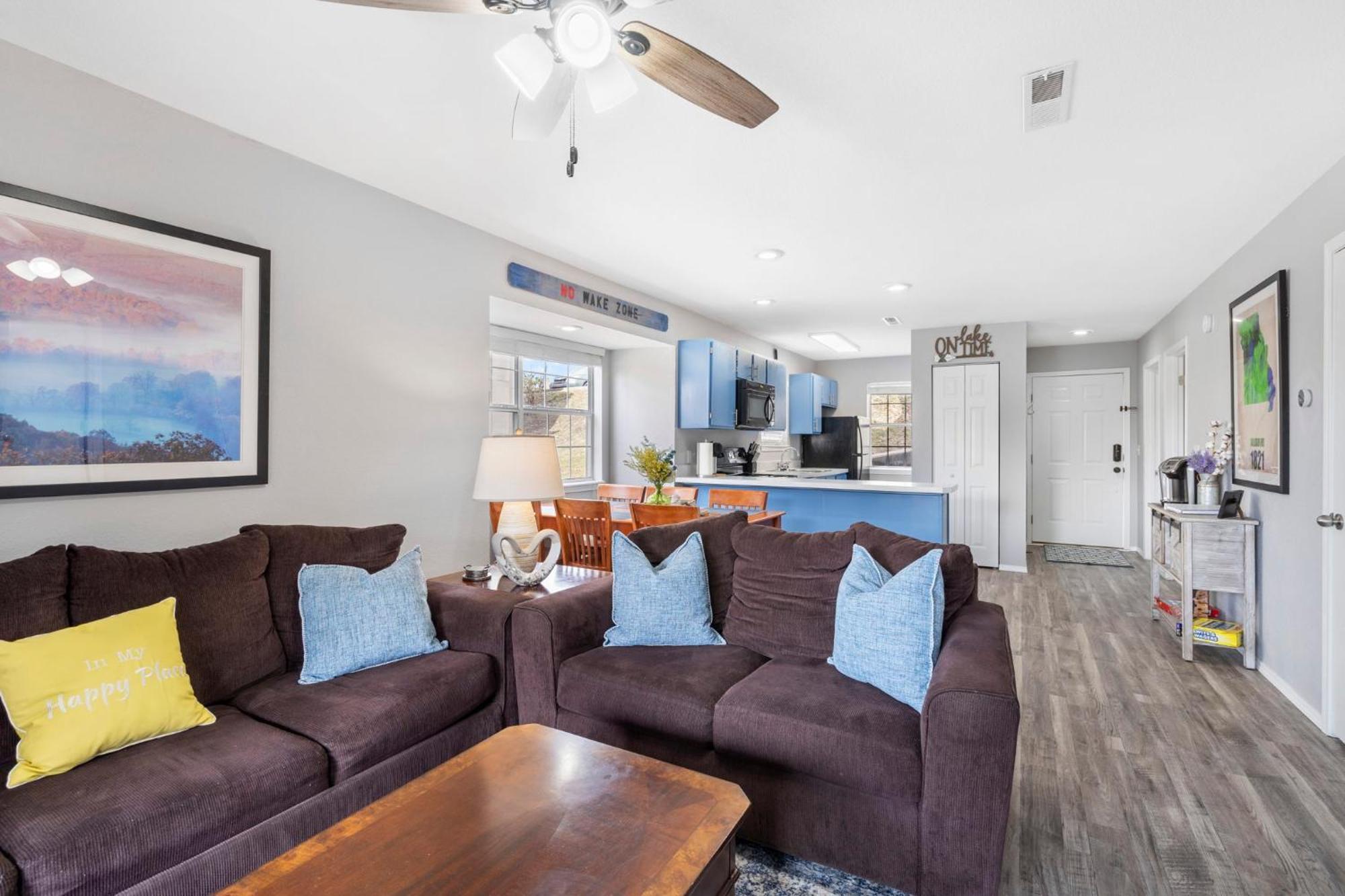 The Cove No Wake Zone 21-2 By Sdc, Big Deck, Pool, Hot Tub, By Apartment *