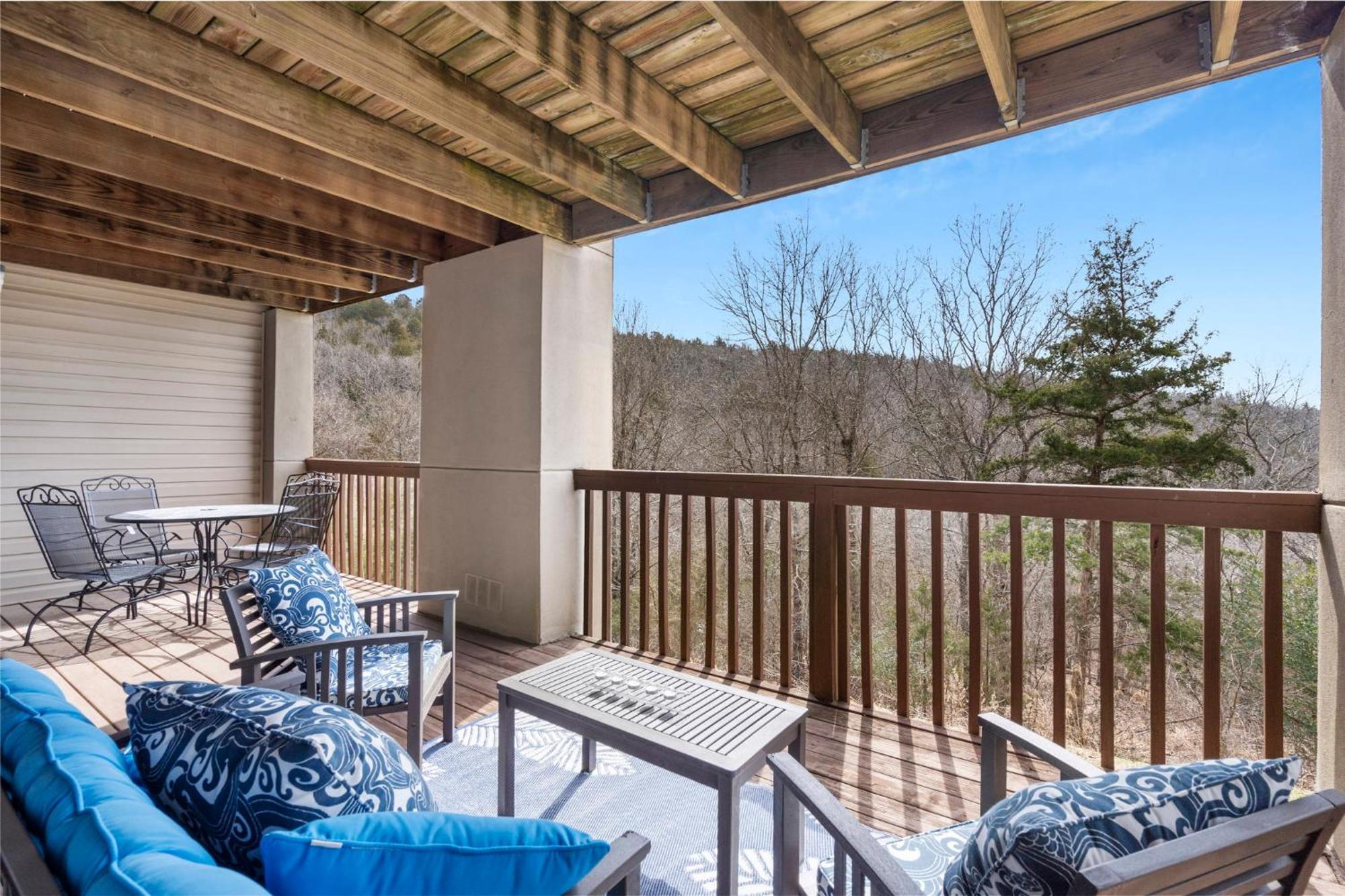 Apartment The Cove No Wake Zone 21-2 By Sdc, Big Deck, Pool, Hot Tub, By *