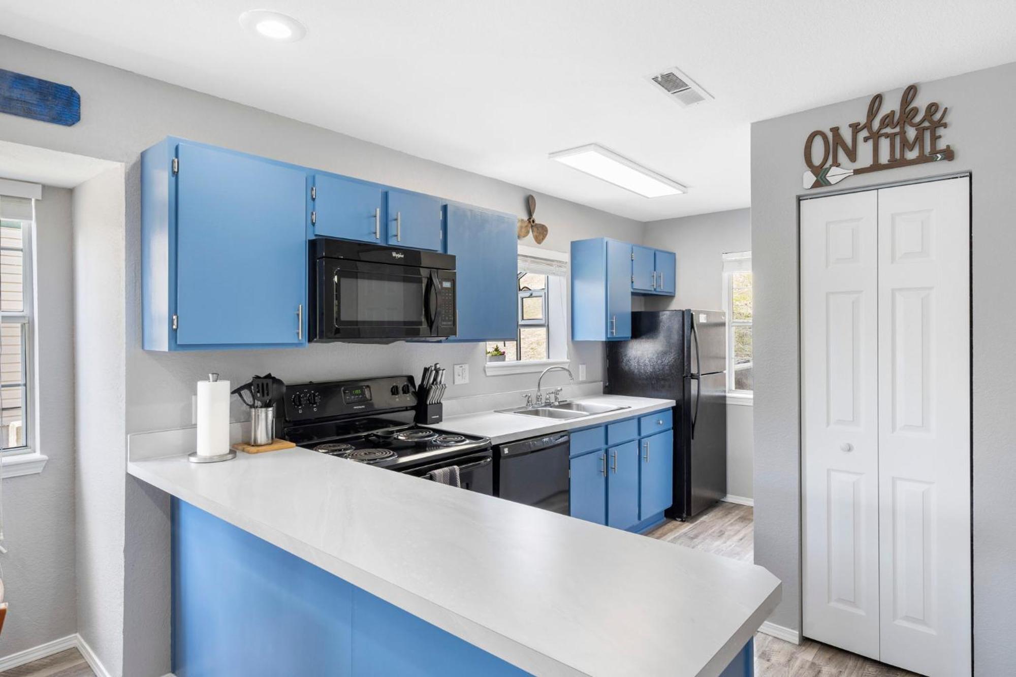 The Cove No Wake Zone 21-2 By Sdc, Big Deck, Pool, Hot Tub, By Apartment *