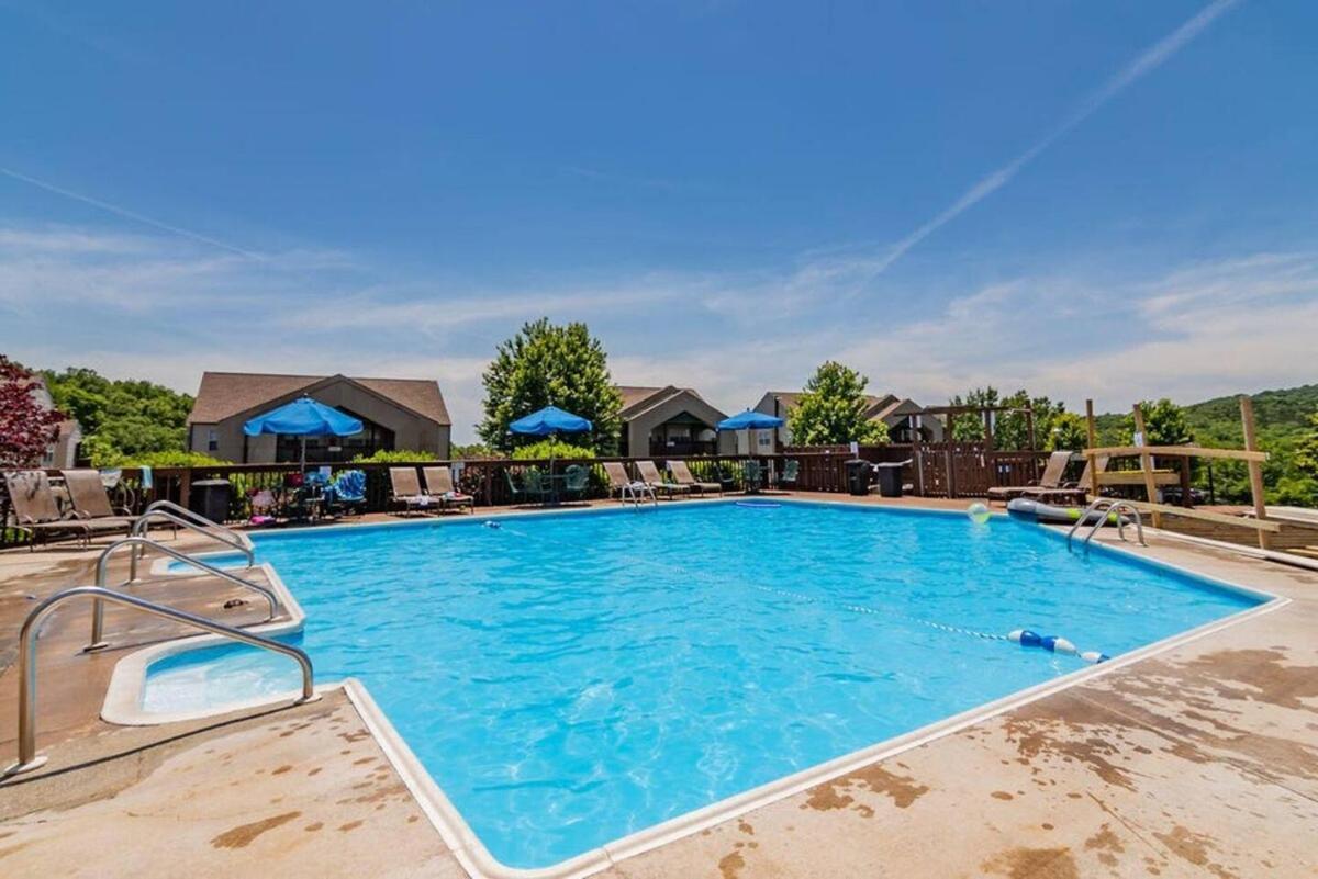 The Cove No Wake Zone 21-2 By Sdc, Big Deck, Pool, Hot Tub, By *
