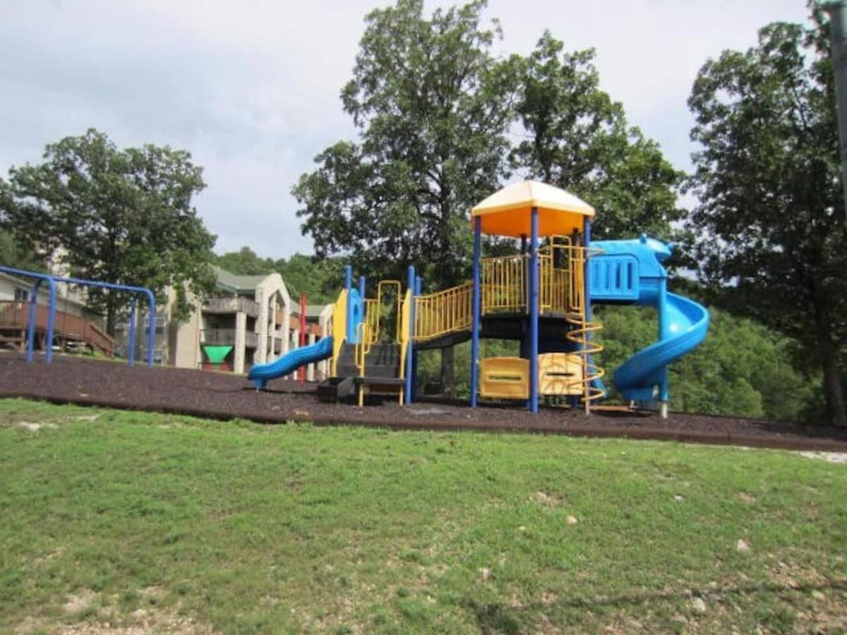 The Cove 20-5 By Sdc, Big Deck, Pool, Hot Tub, View Branson