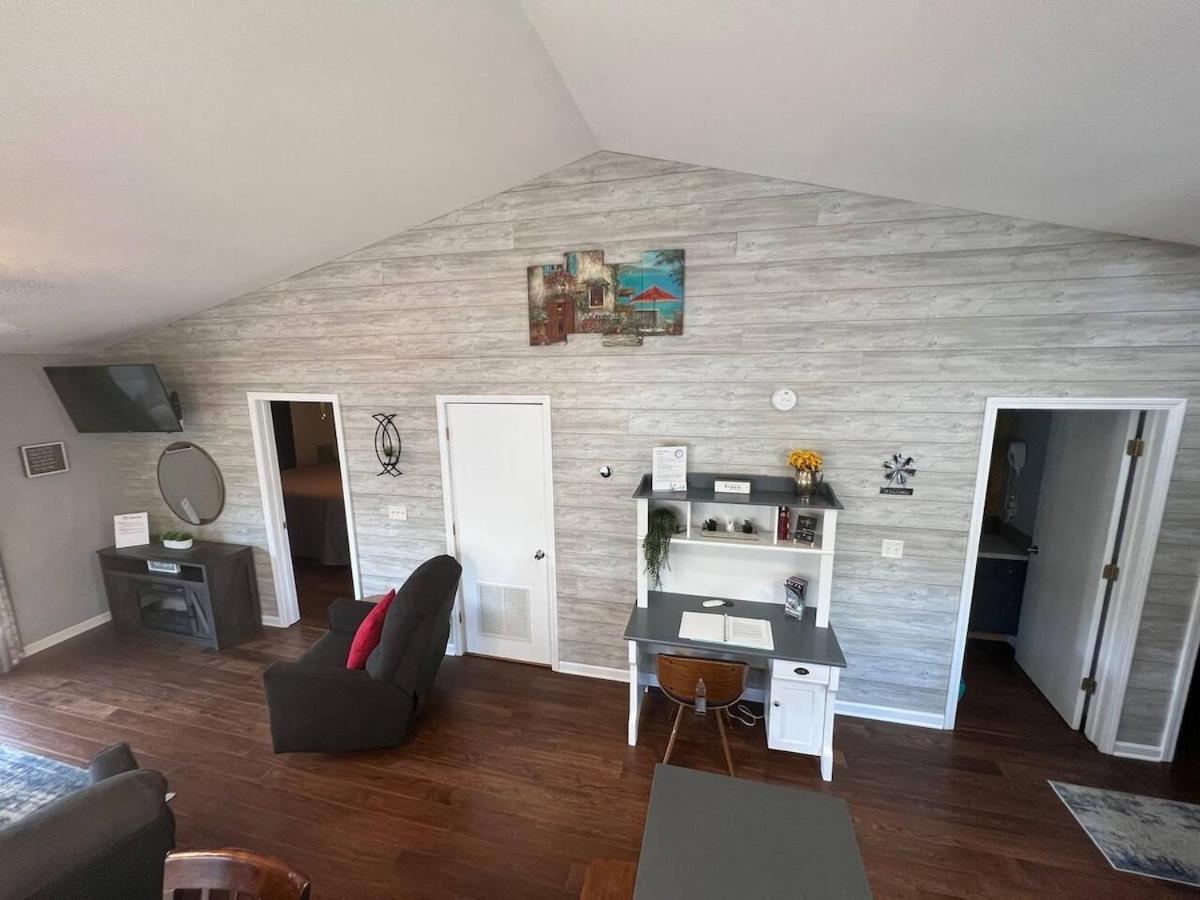 Apartment The Cove 20-5 By Sdc, Big Deck, Pool, Hot Tub, View Branson