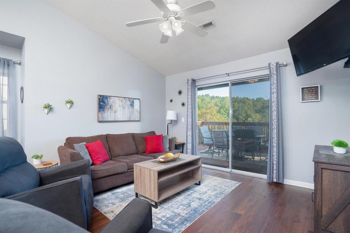 The Cove 20-5 By Sdc, Big Deck, Pool, Hot Tub, View * Branson