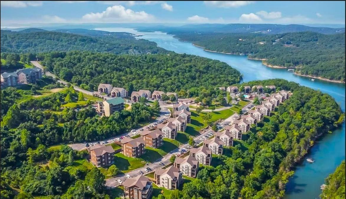 The Cove 20-1 By Sdc, Big Deck, Pool, Hot Tub, By Apartment Branson